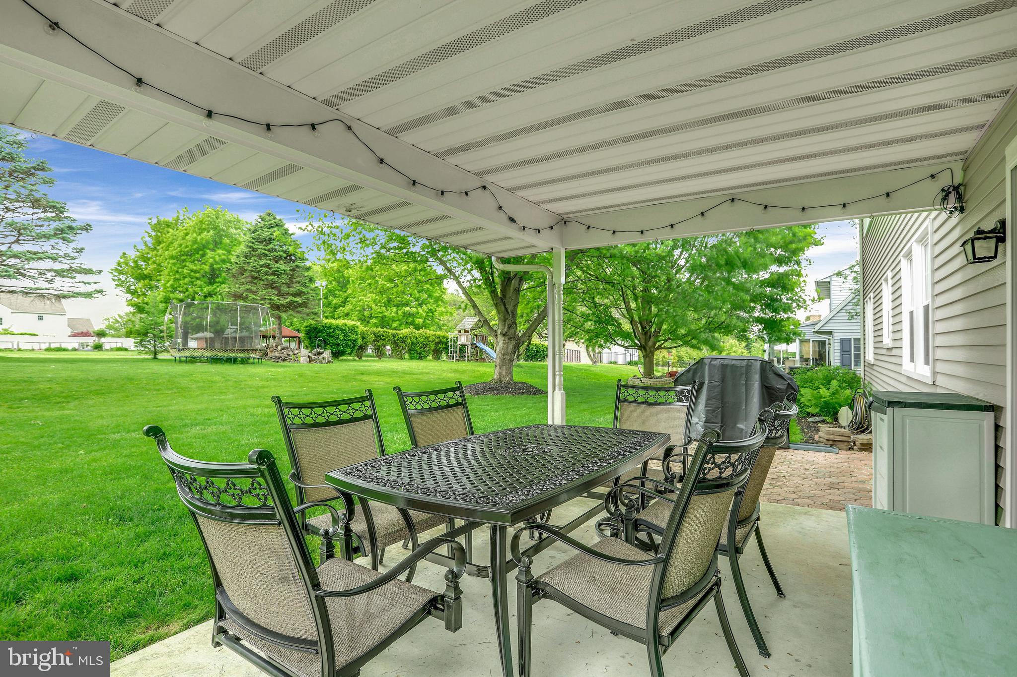 PEACHTREE VILLAGE - Residential