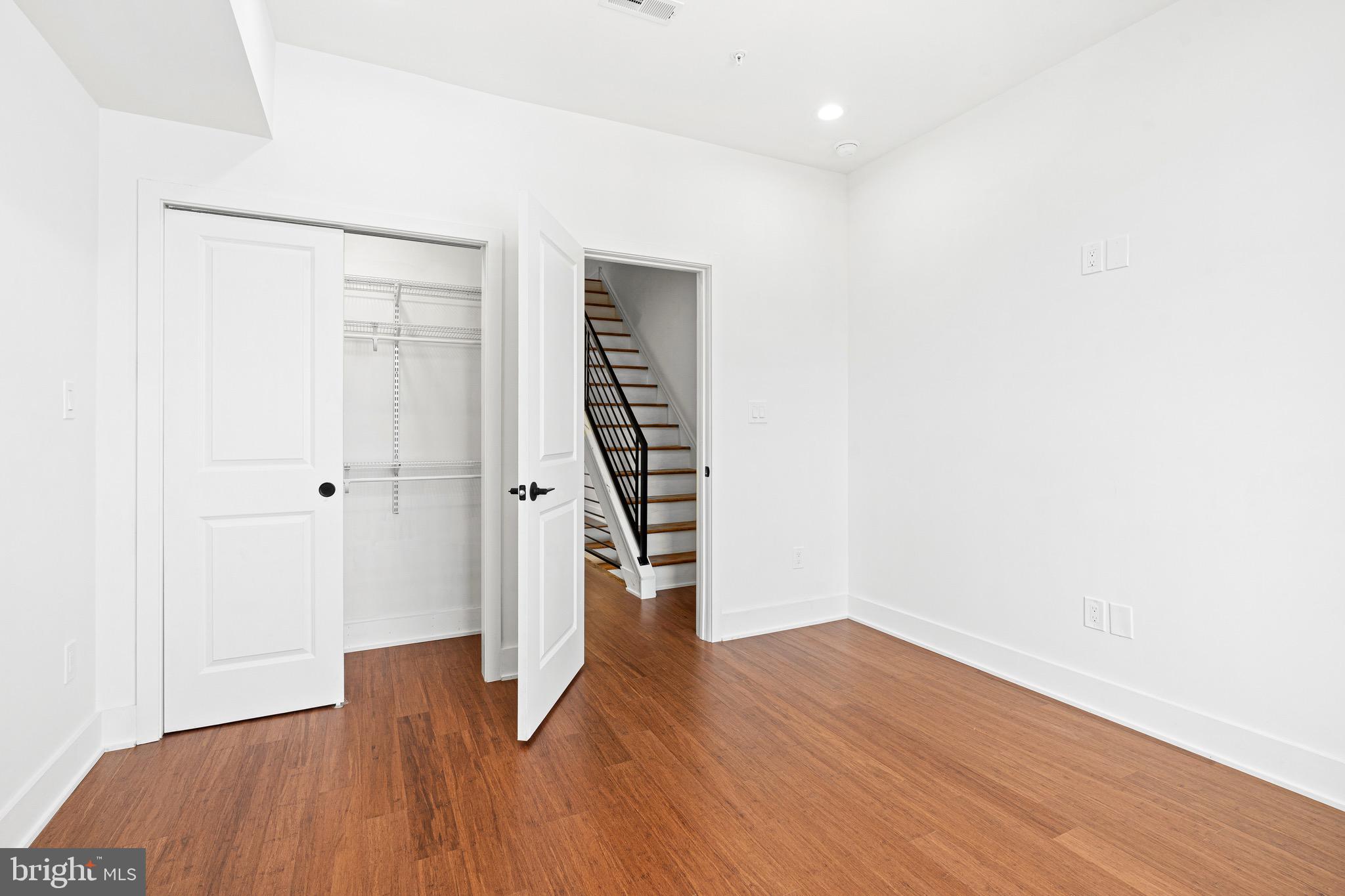 FAIRHILL - Residential