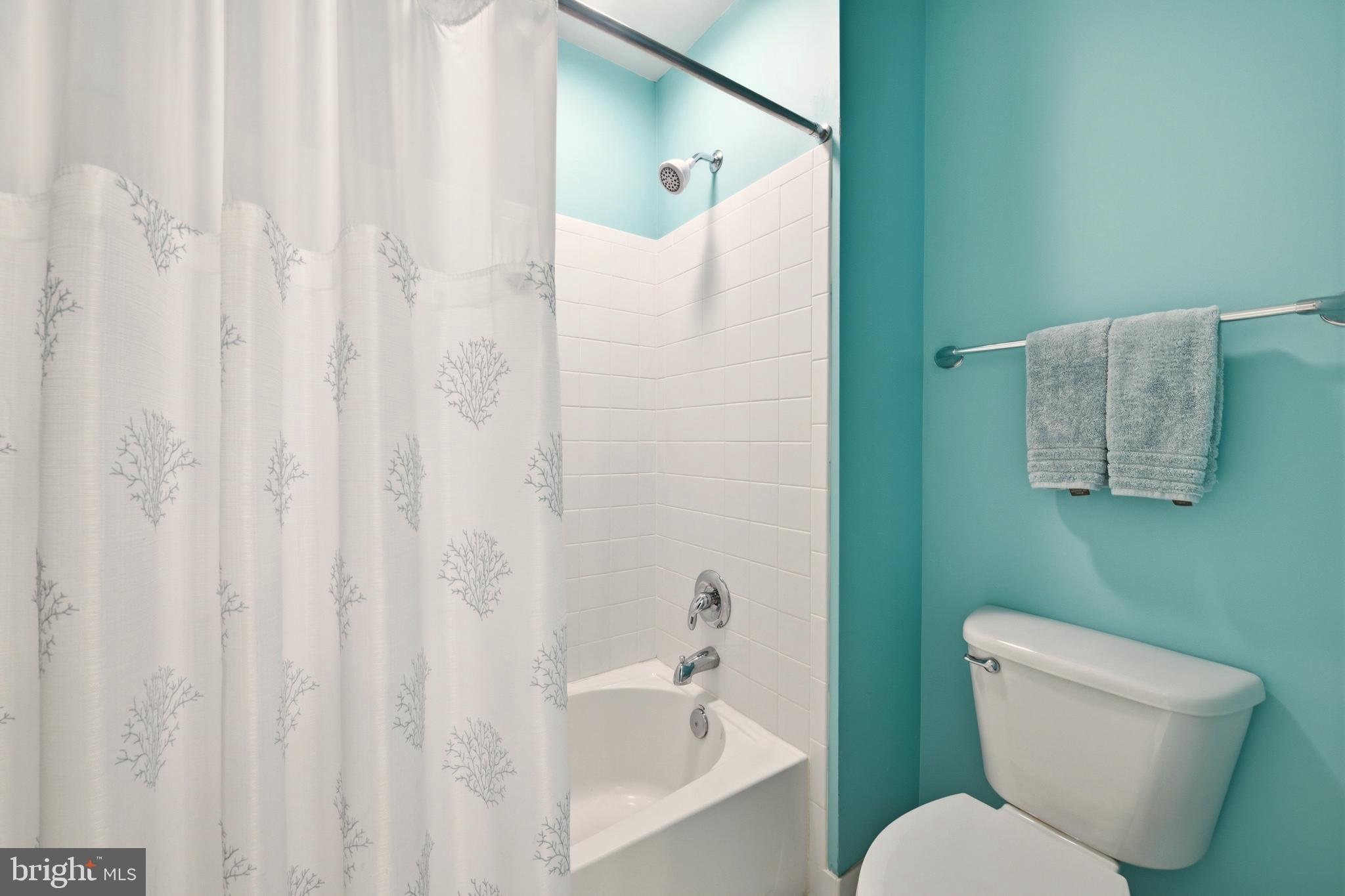 OAK VALLEY - Residential