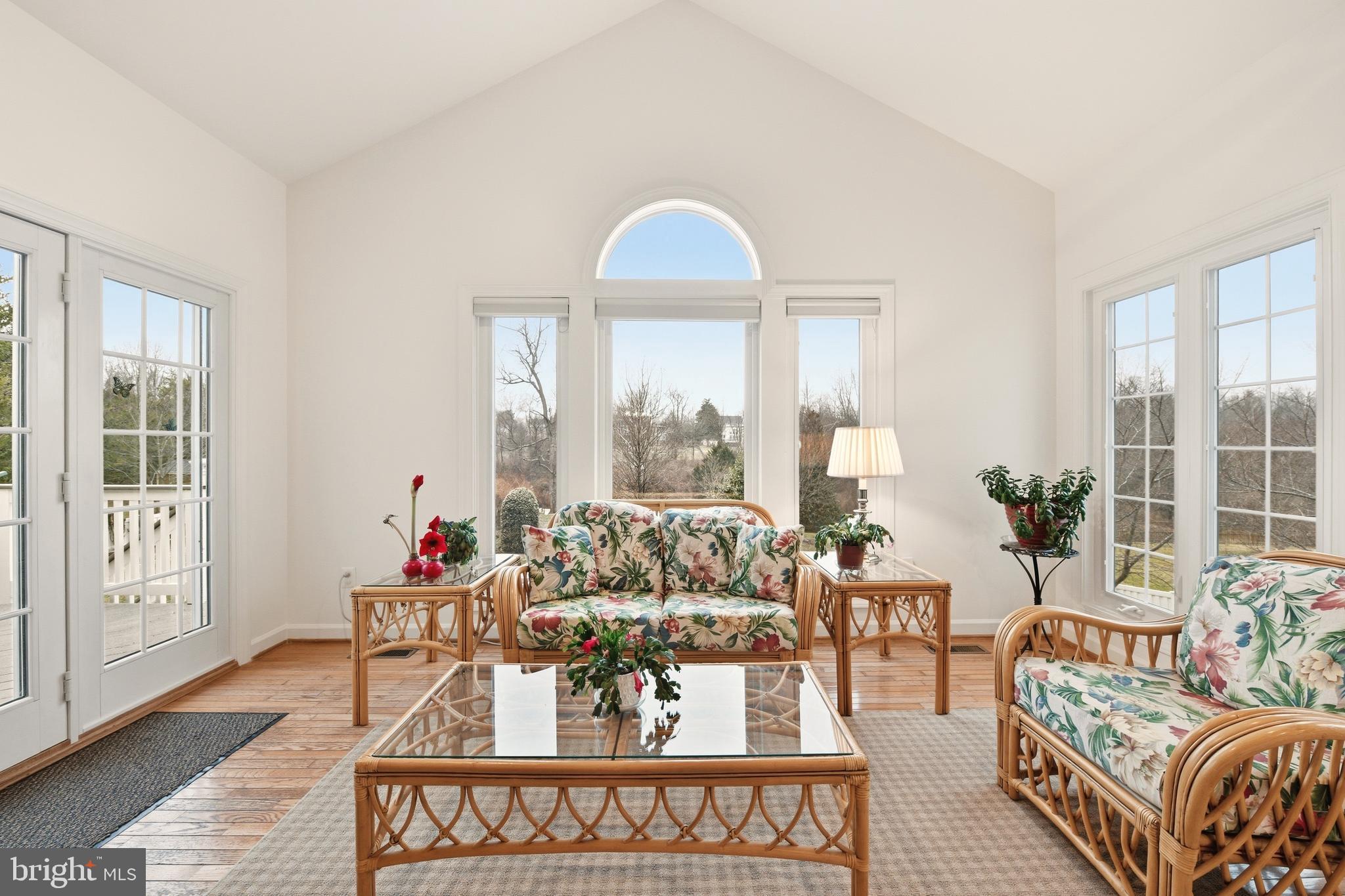 OAK VALLEY - Residential