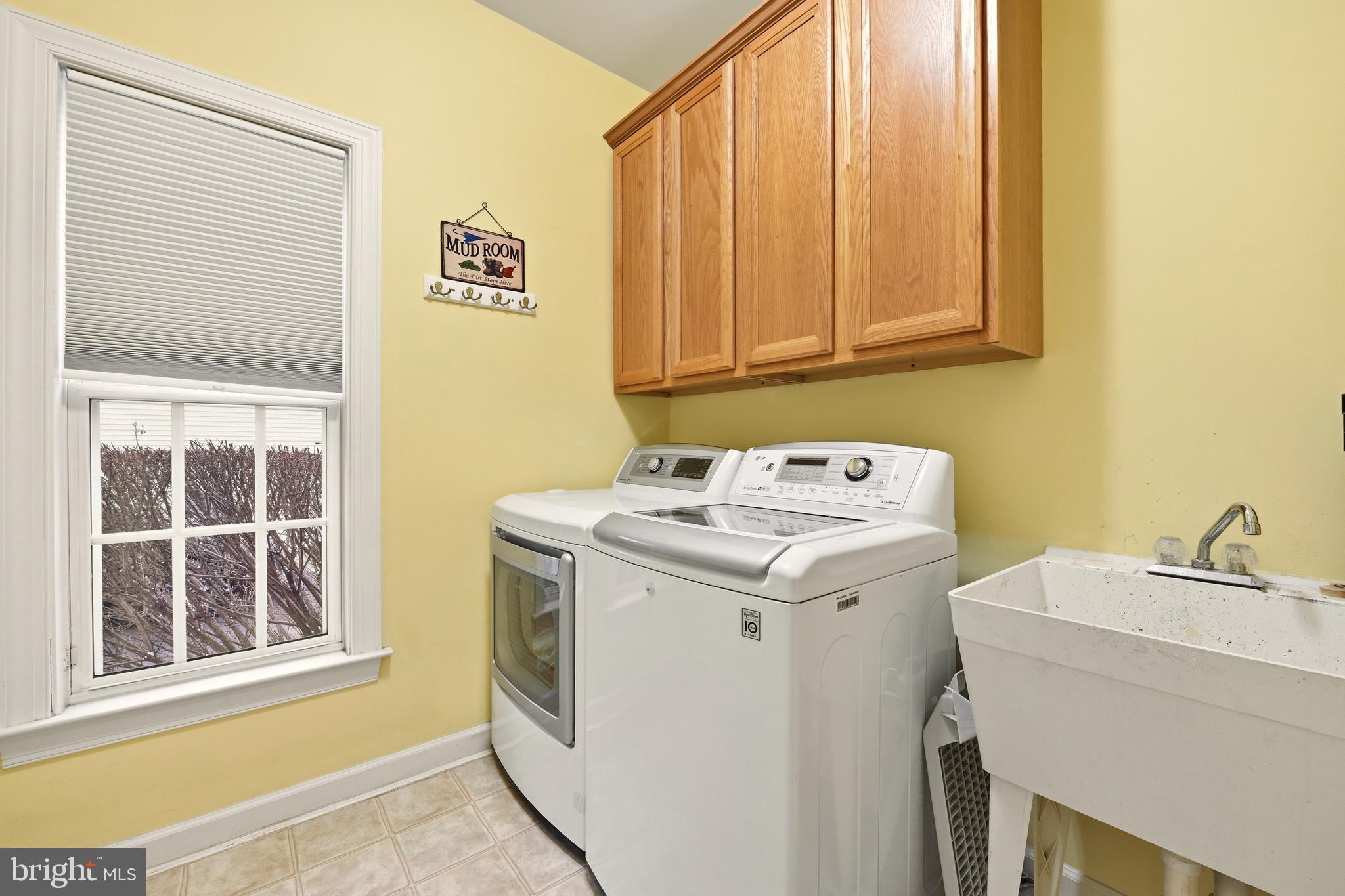 OAK VALLEY - Residential