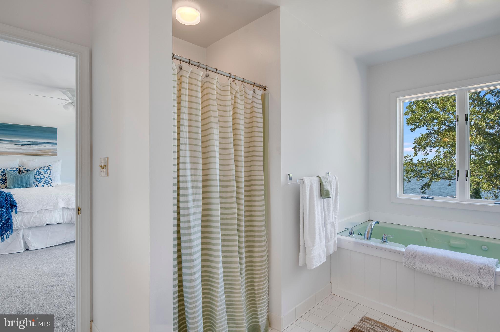 CAPE ST CLAIRE - Residential