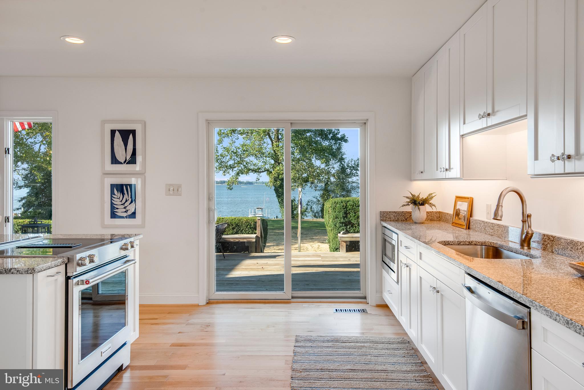 CAPE ST CLAIRE - Residential