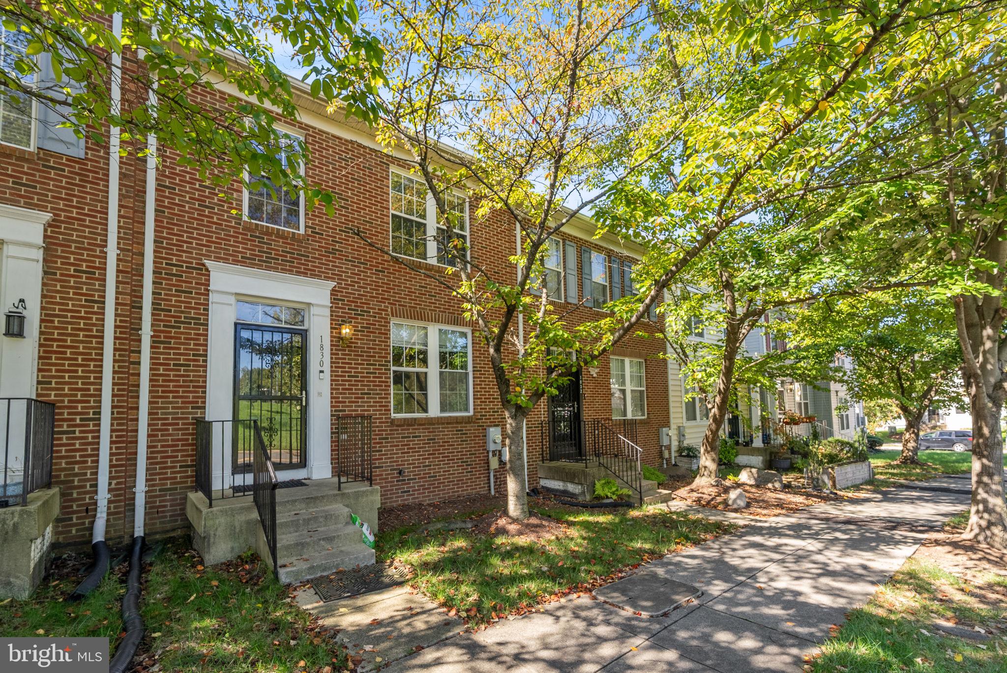 1830 WEBSTER PLACE SE