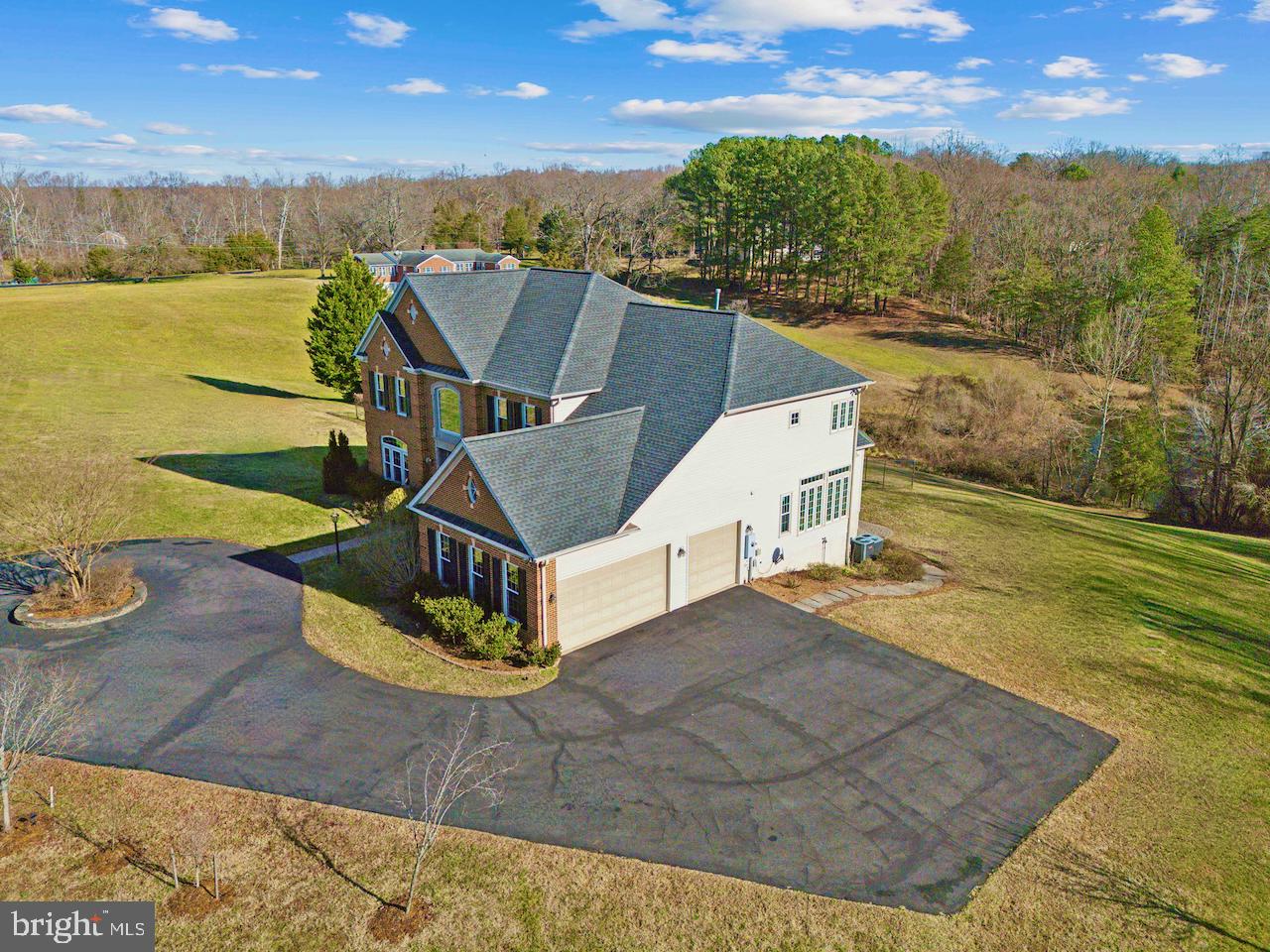 SEVEN HILLS ESTATES - Residential