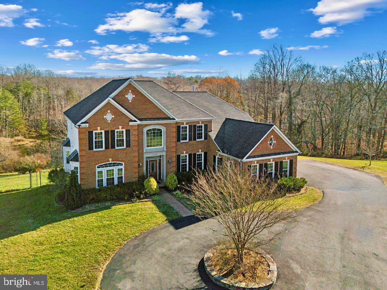 SEVEN HILLS ESTATES - Residential