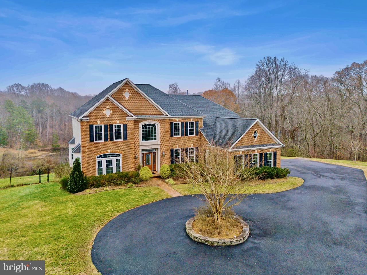 SEVEN HILLS ESTATES - Residential