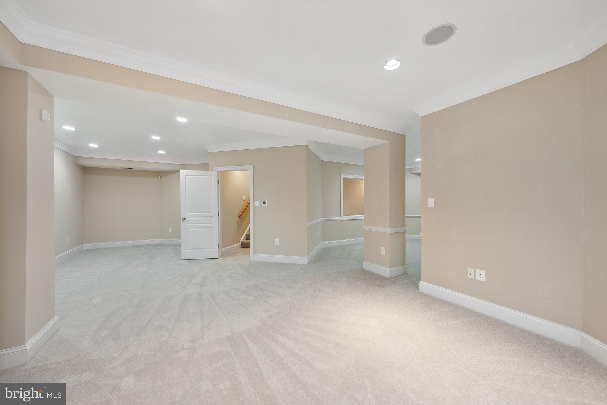 SEVEN HILLS ESTATES - Residential