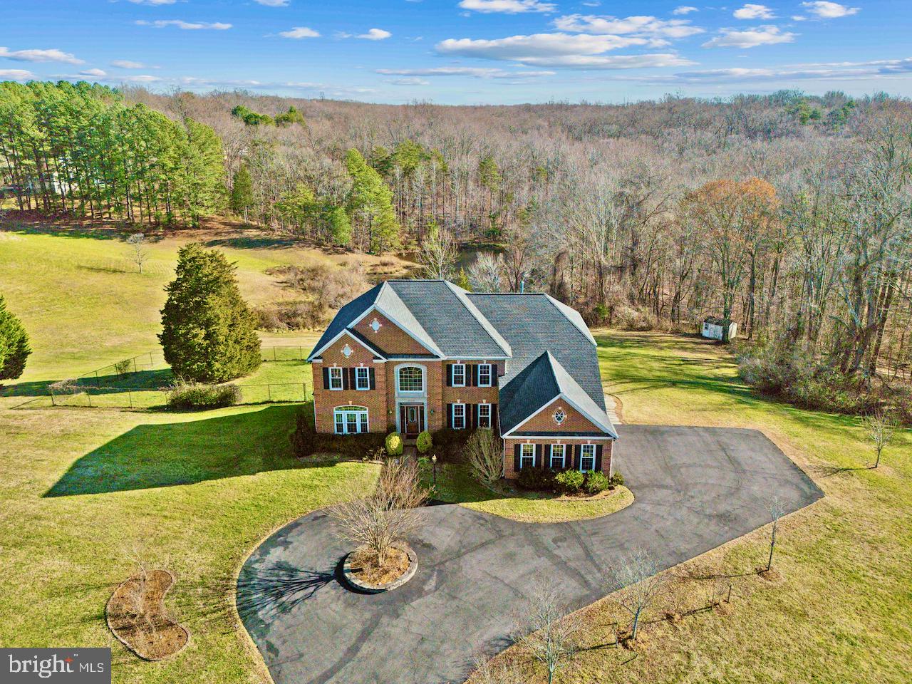 SEVEN HILLS ESTATES - Residential