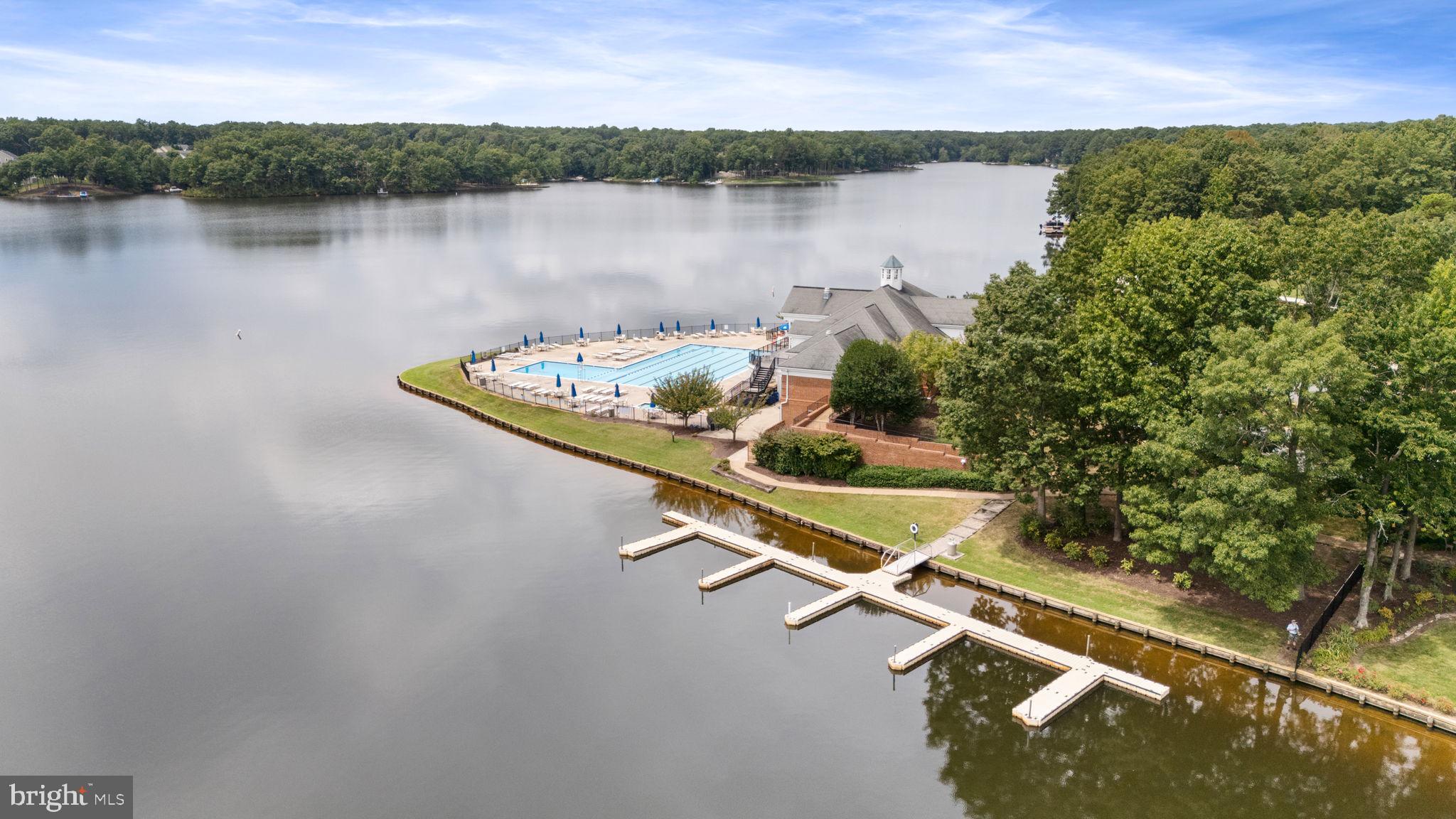 FAWN LAKE - Residential