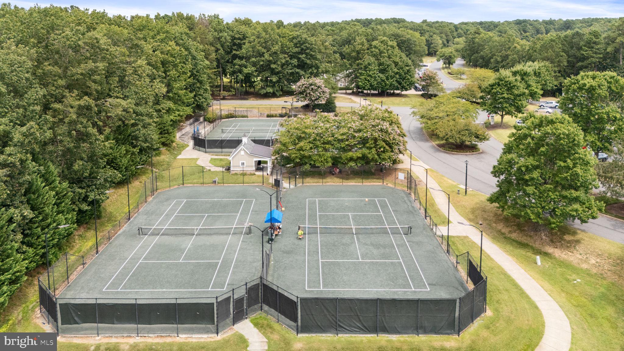 FAWN LAKE - Residential
