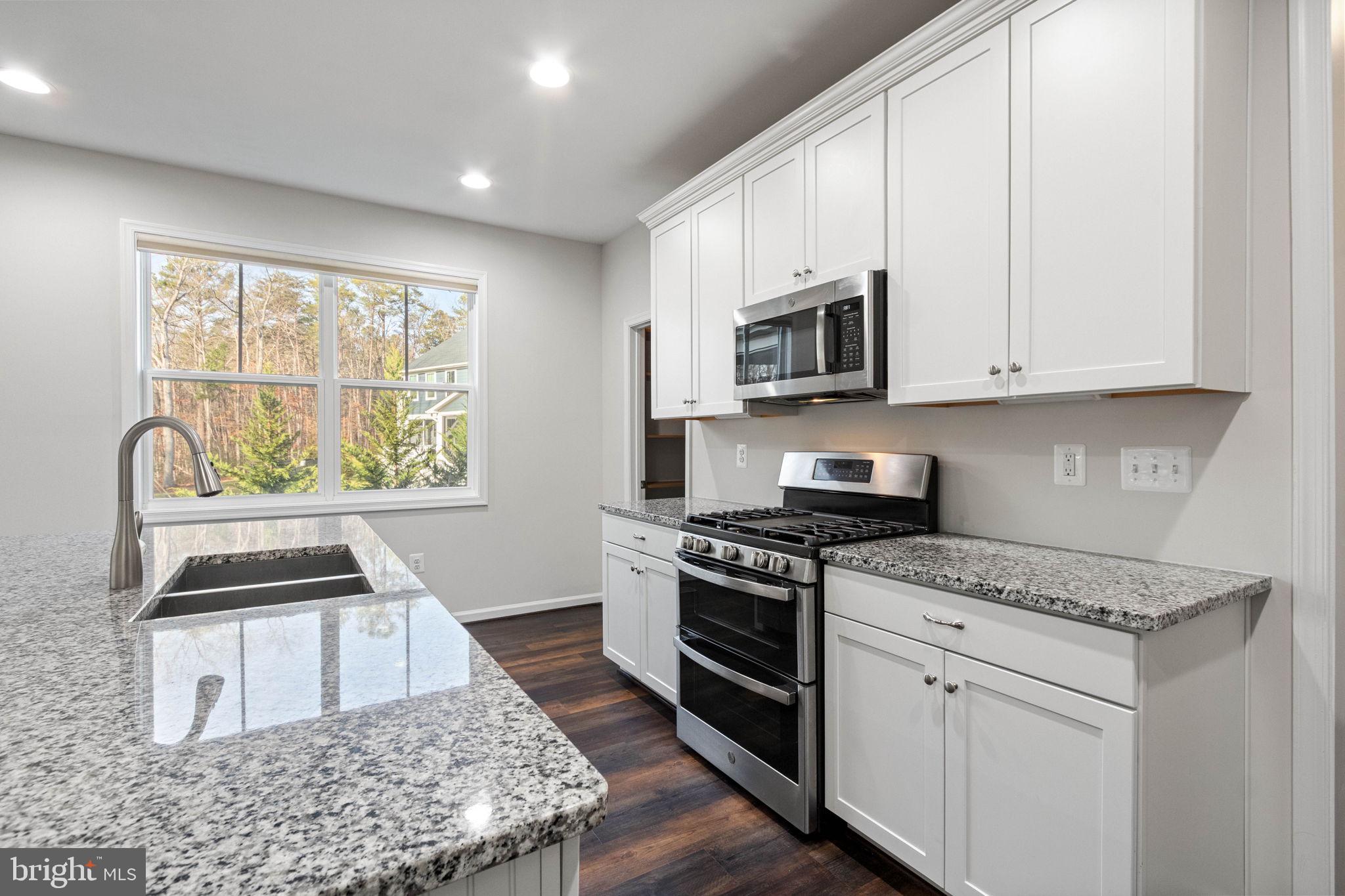 FAWN LAKE - Residential