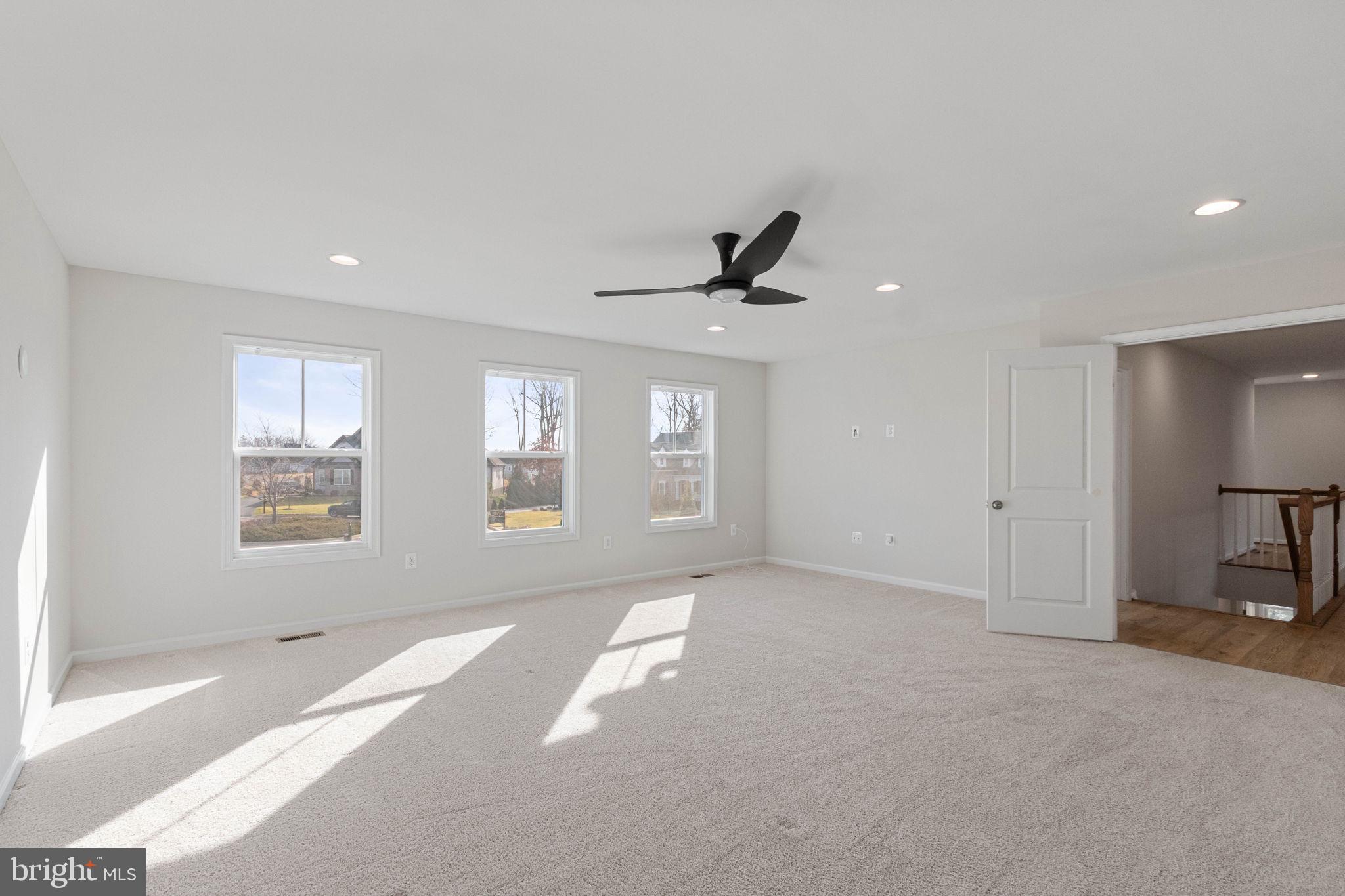 FAWN LAKE - Residential