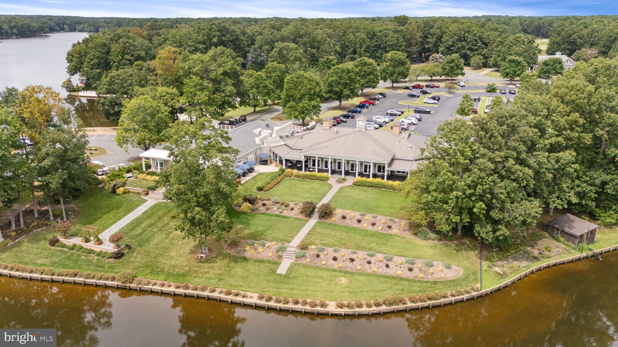 FAWN LAKE - Residential