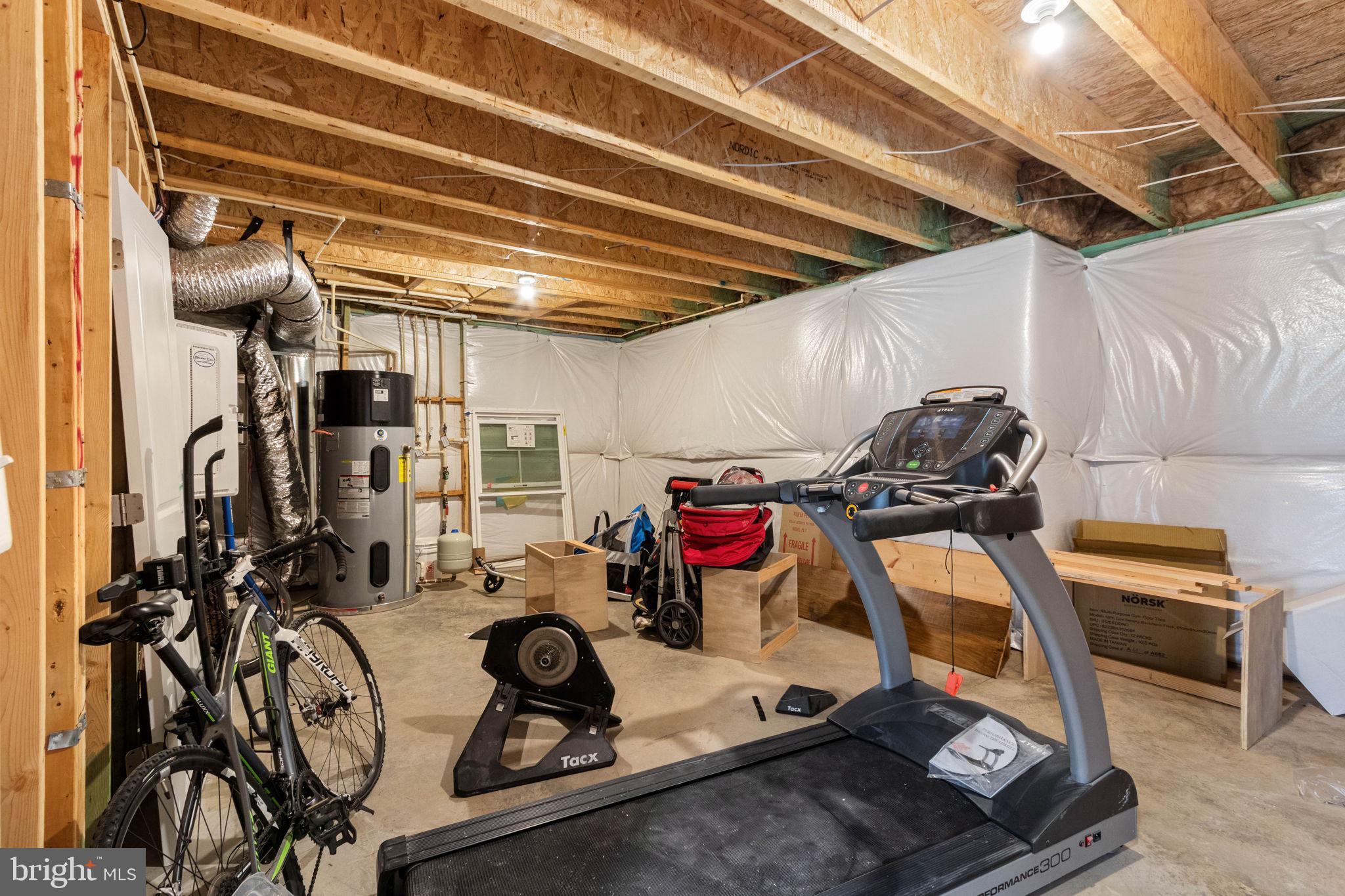 FAWN LAKE - Residential