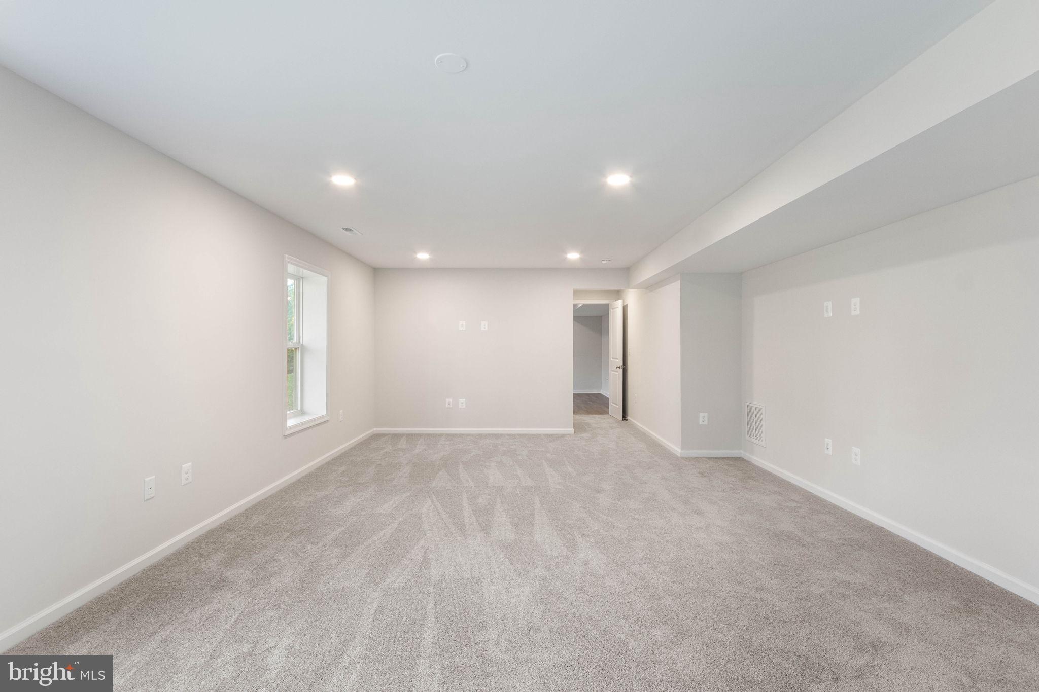 FAWN LAKE - Residential