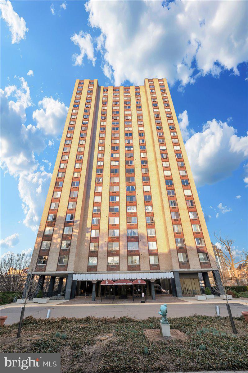 WASHINGTON TOWER - Residential