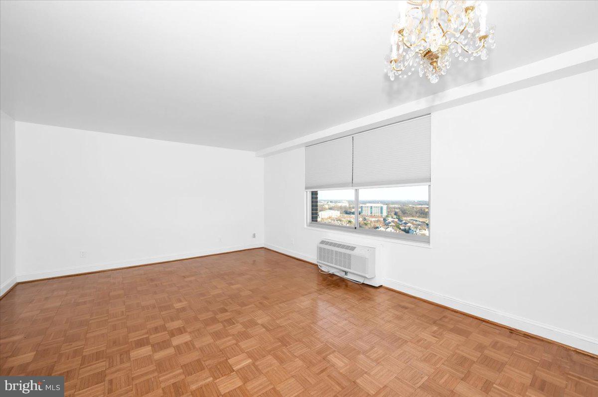 WASHINGTON TOWER - Residential