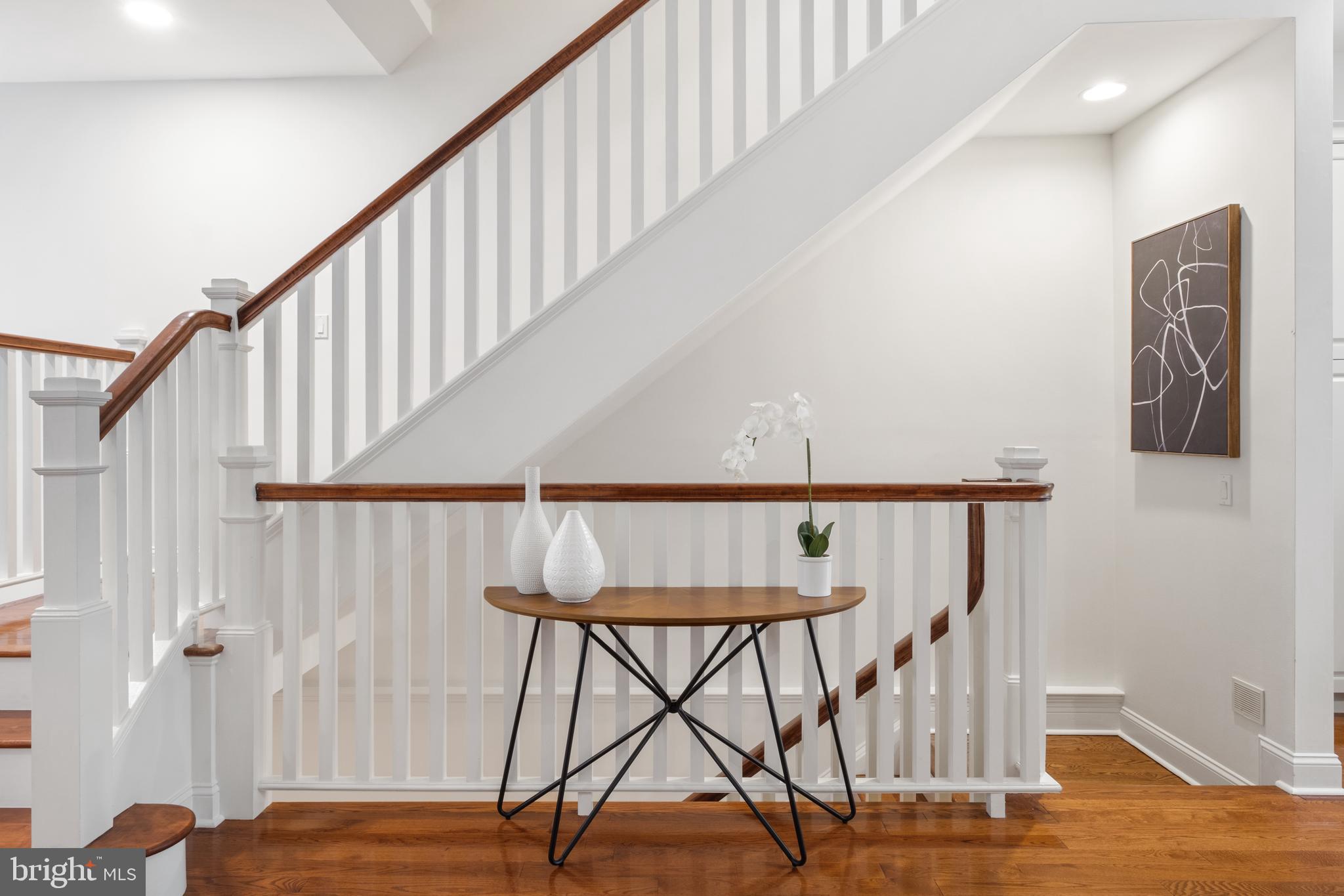 SOCIETY HILL - Residential