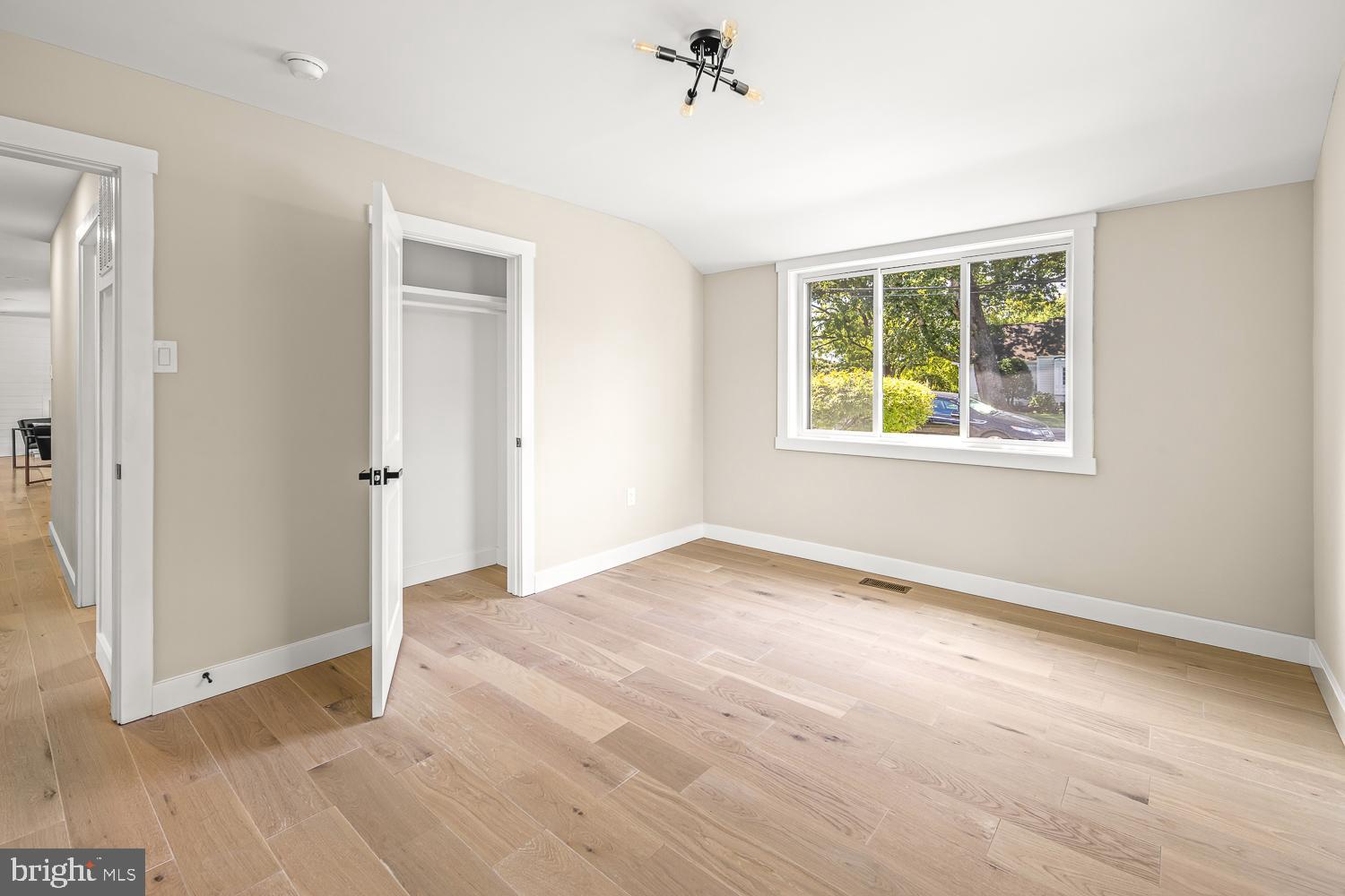 STRATFORD HILLS - Residential