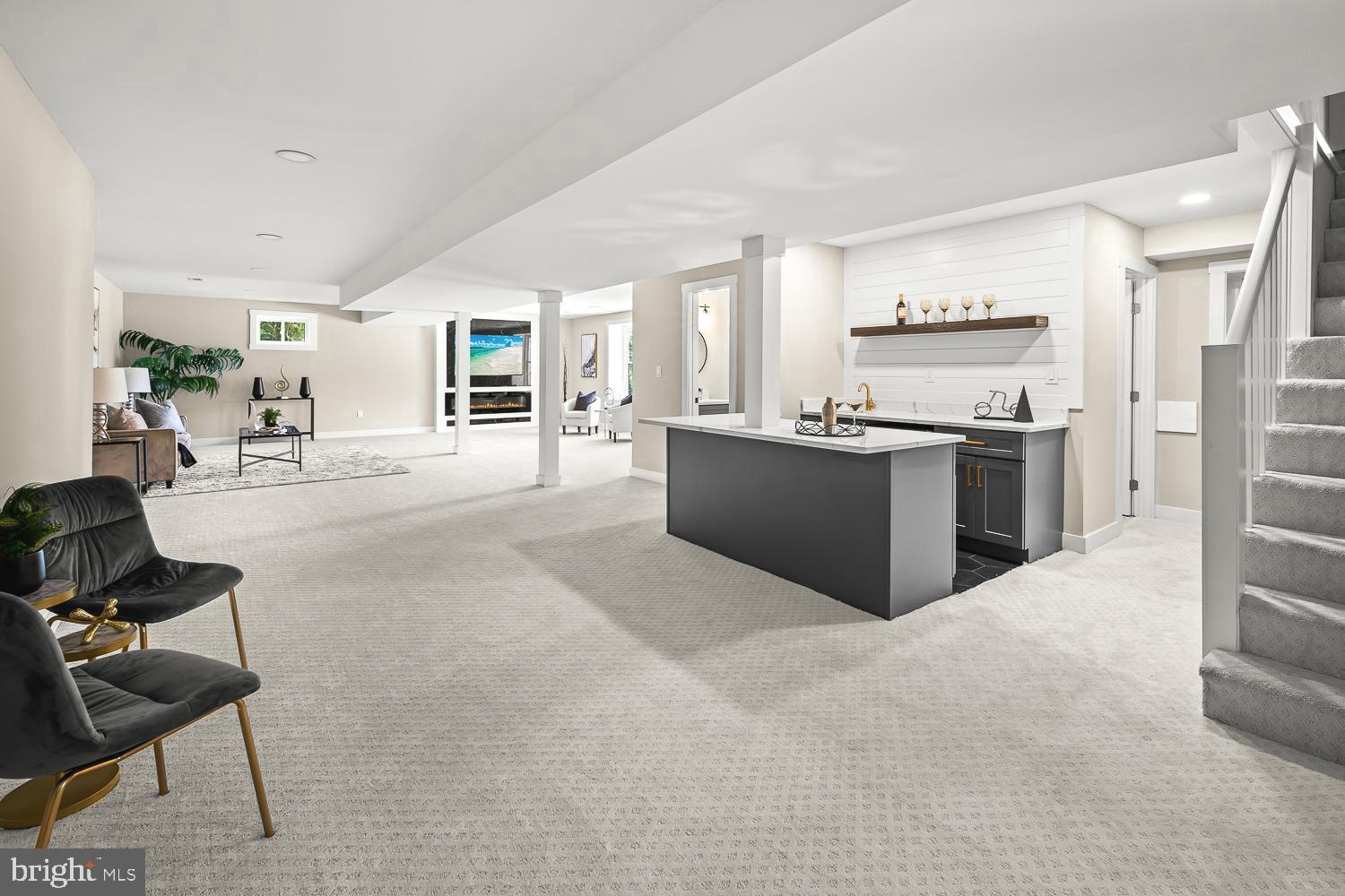 STRATFORD HILLS - Residential