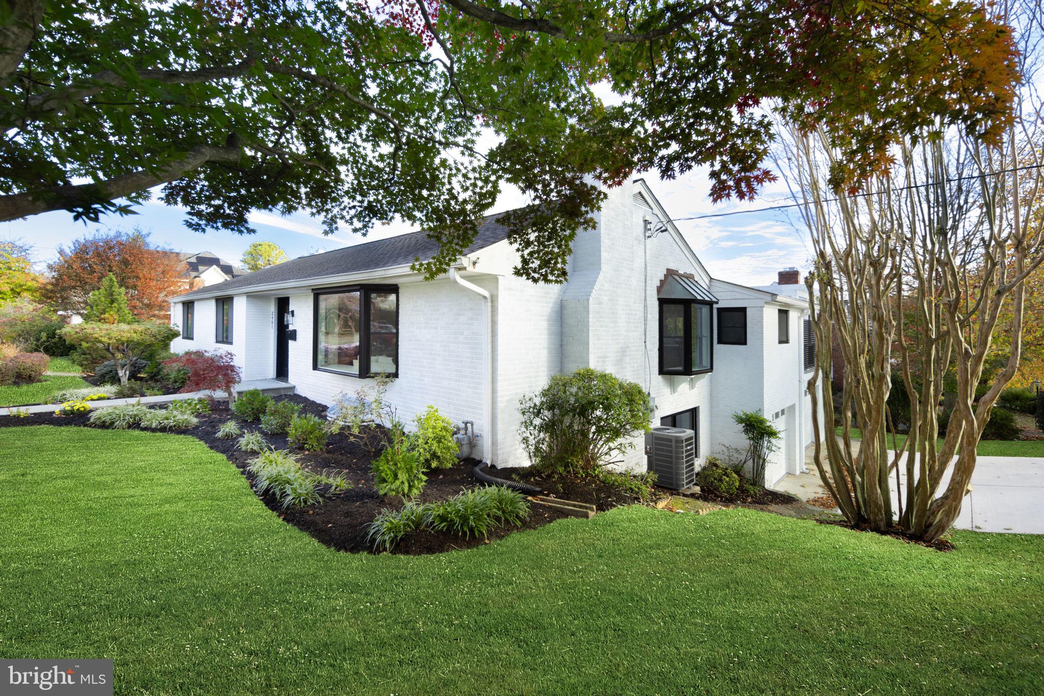 STRATFORD HILLS - Residential