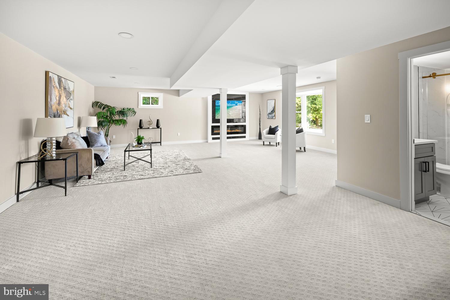 STRATFORD HILLS - Residential