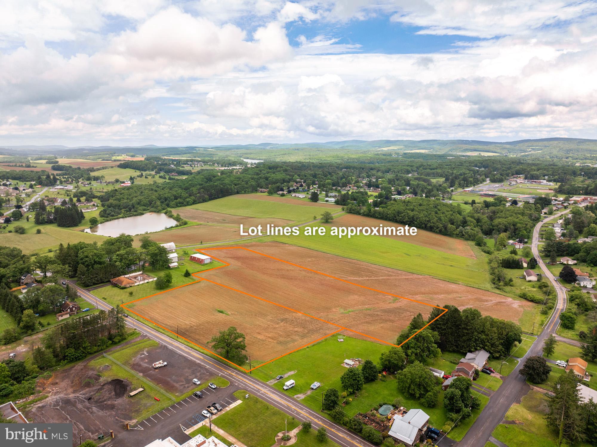 A rare opportunity to acquire a high-potential 9.64 acre parcel located in the heart of Oakland. The location is very close to schools, grocery stores, restaurants, hospital and shopping. This site offers an ideal setting for residential, mixed-use, multifamily, or commercial development (subject to zoning approval). Easy access to infrastructure, with public utilities nearby at the street. This is an excellent opportunity for developers and investors seeking to build in a thriving town.