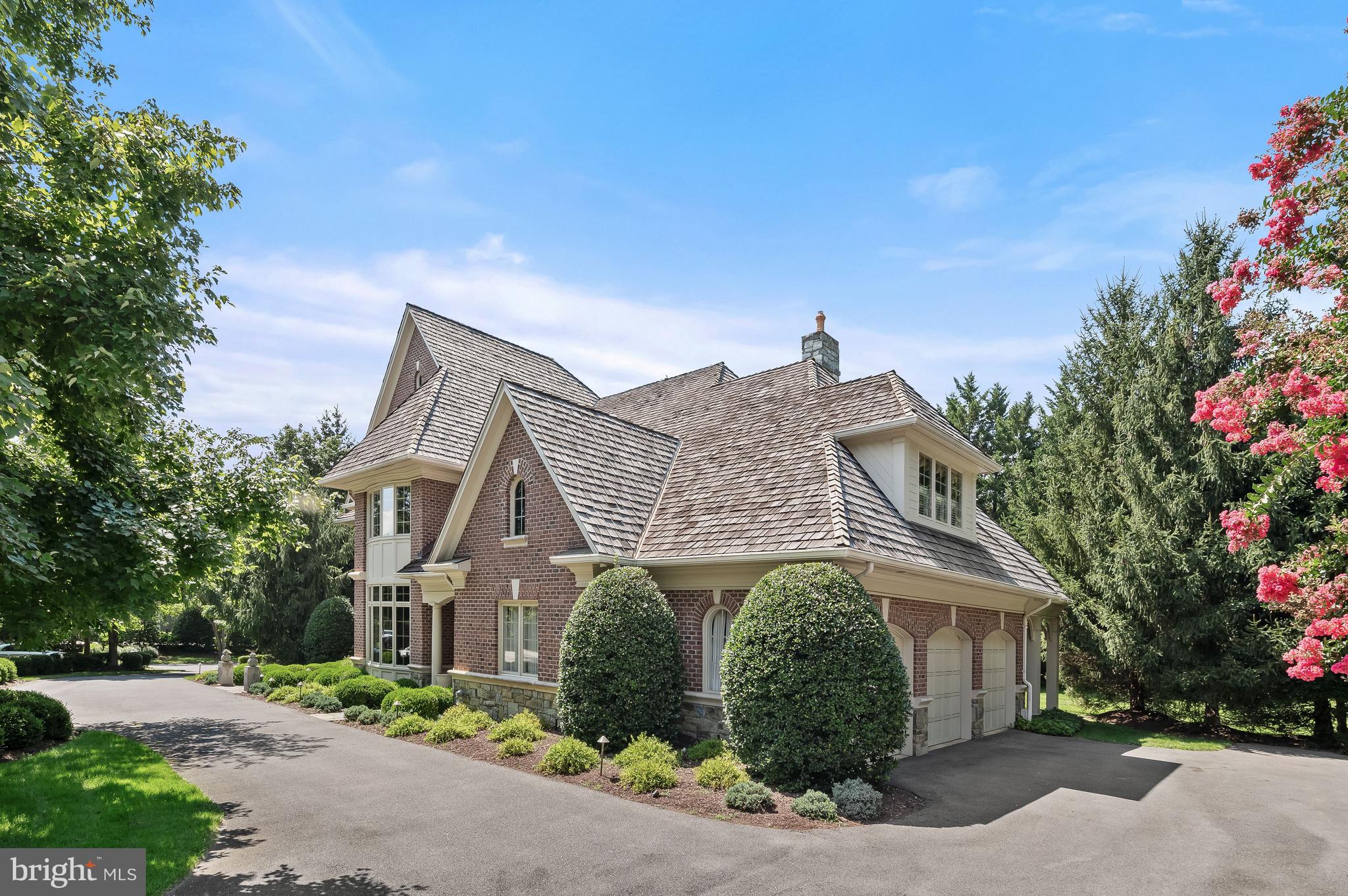 AVENEL - Residential