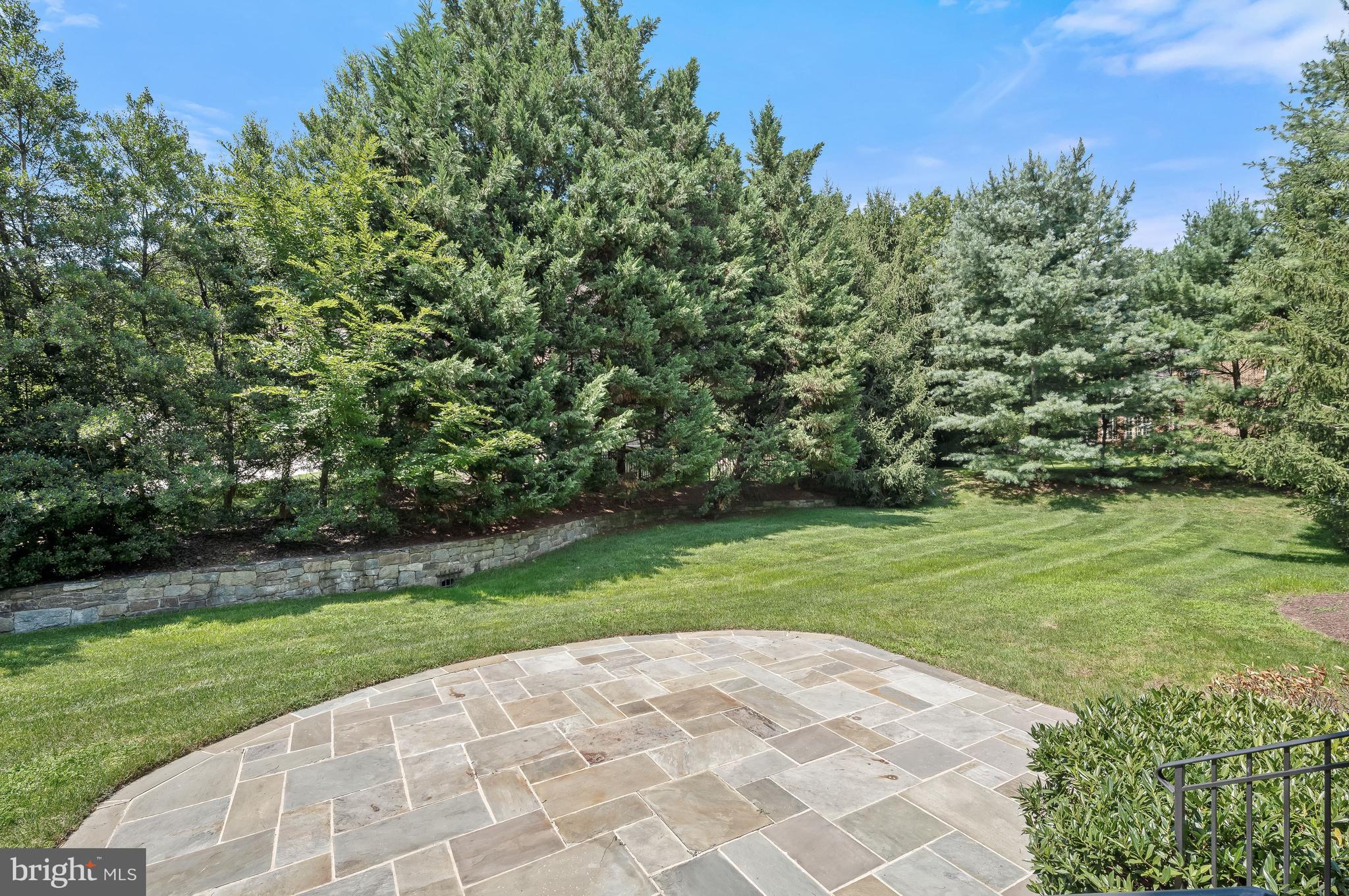 AVENEL - Residential