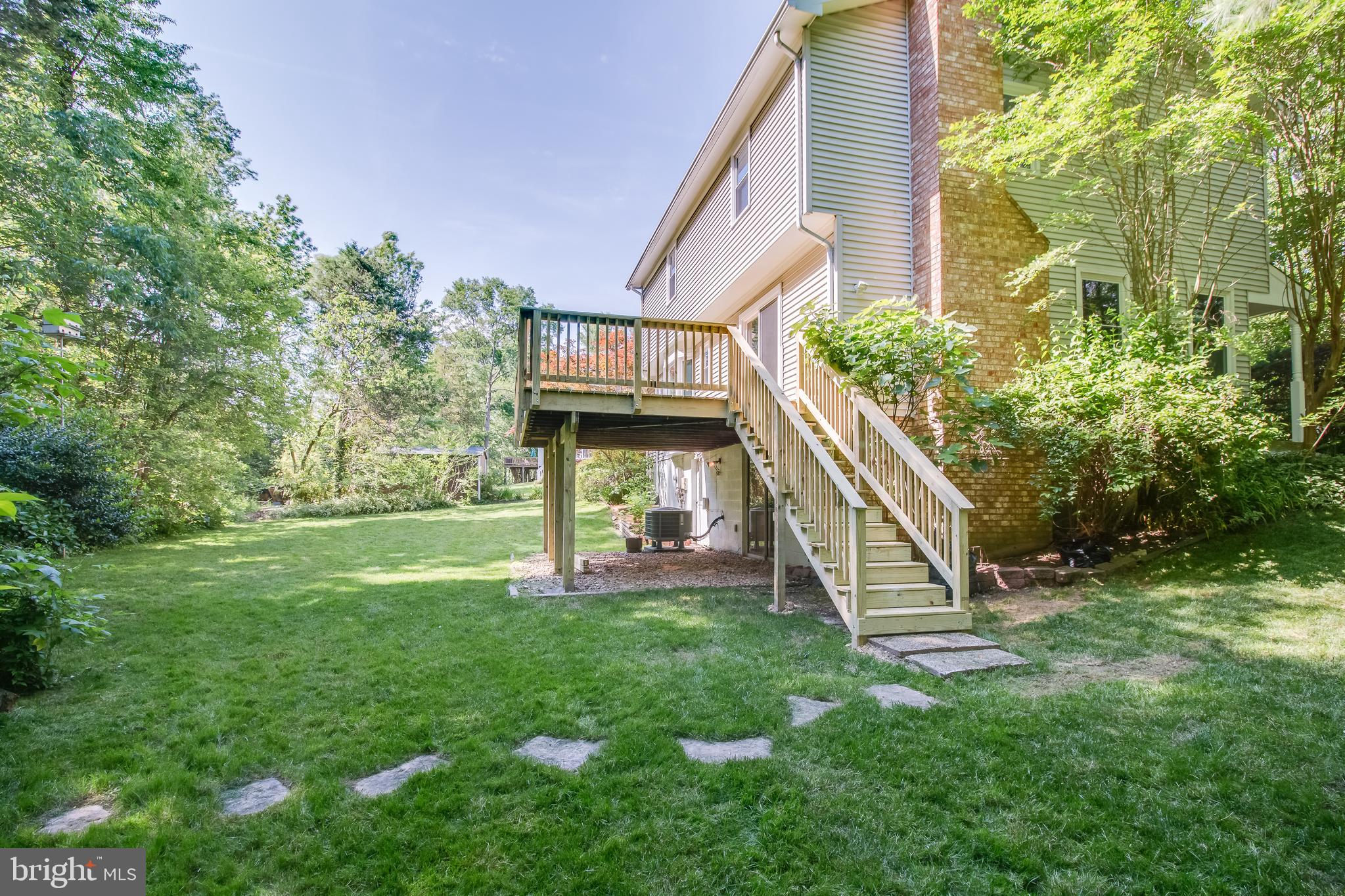 SIGNAL HILL - Residential Lease