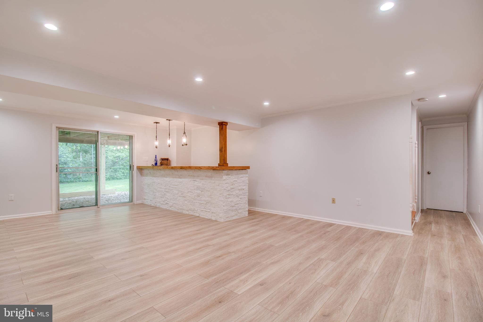 SIGNAL HILL - Residential Lease