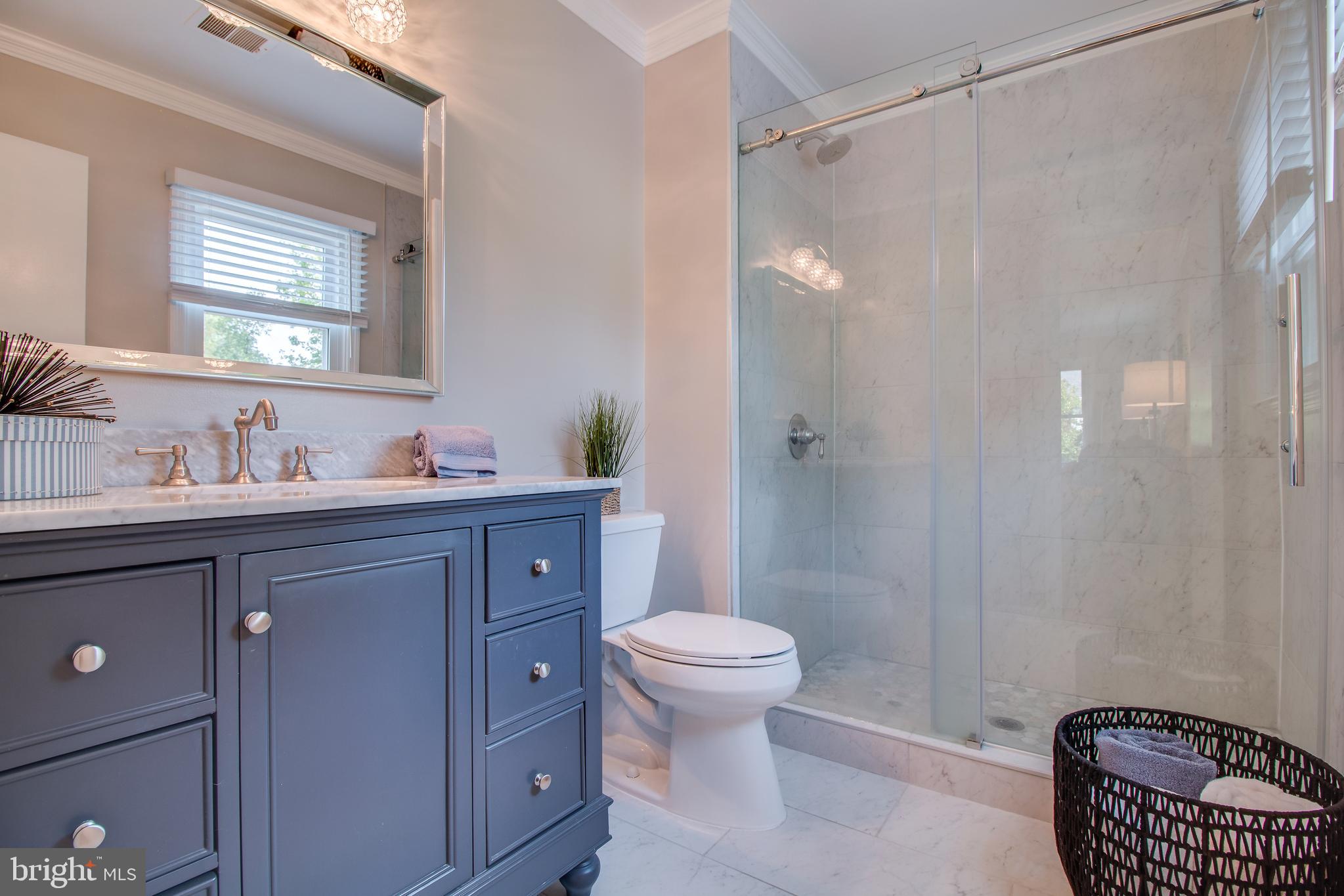 SIGNAL HILL - Residential Lease