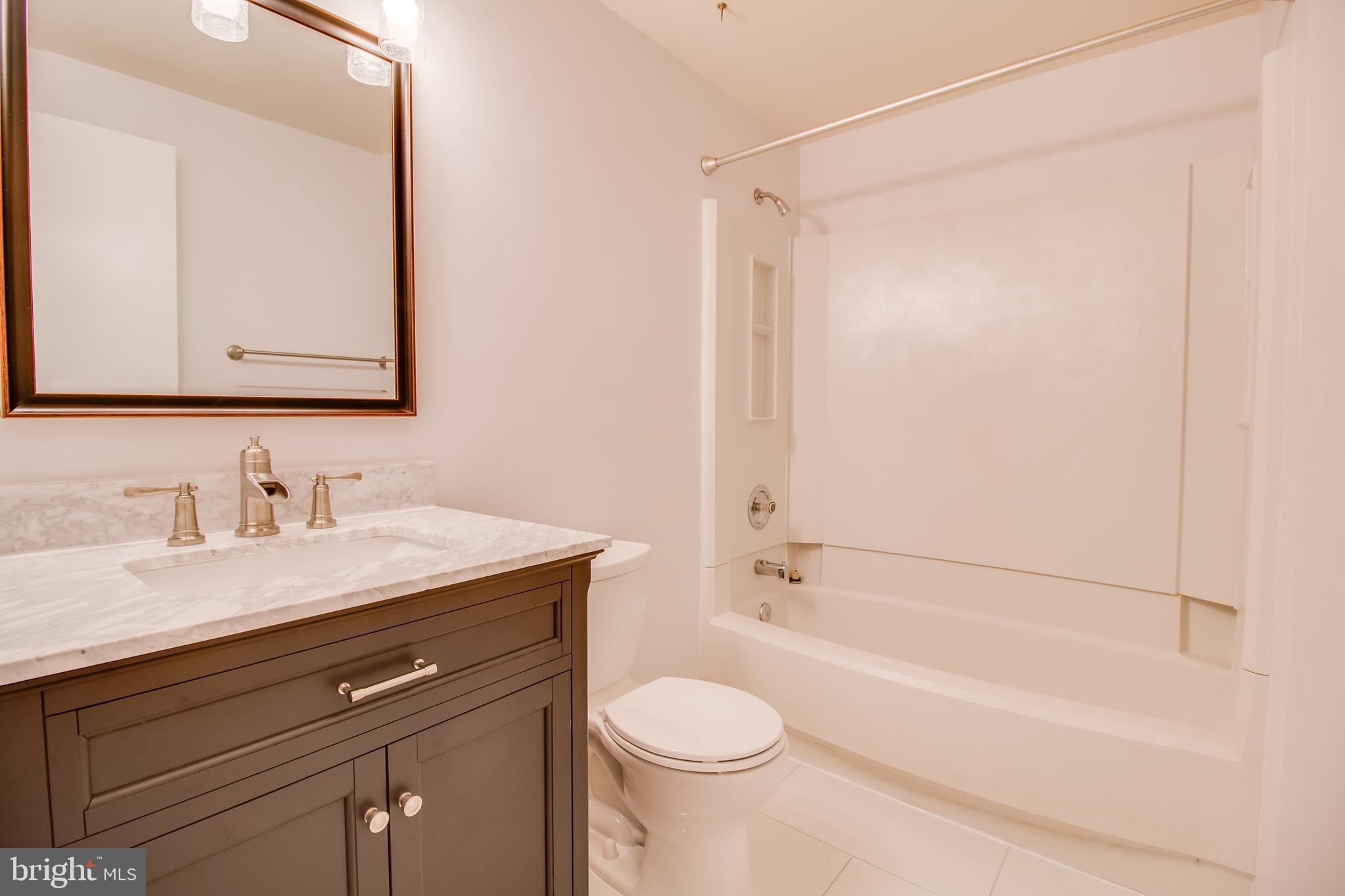 SIGNAL HILL - Residential Lease