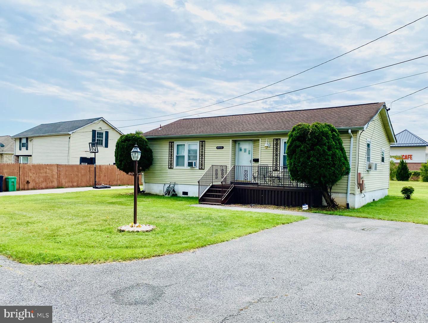 4911 LOTTSFORD VISTA ROAD