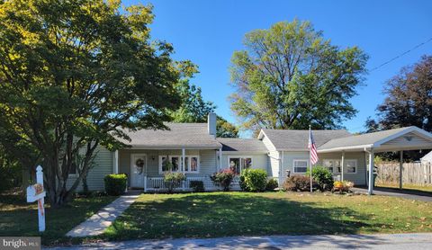 Photo of 9 Hereford Street, HARRISBURG, PA 17109 (MLS # PADA2050318)