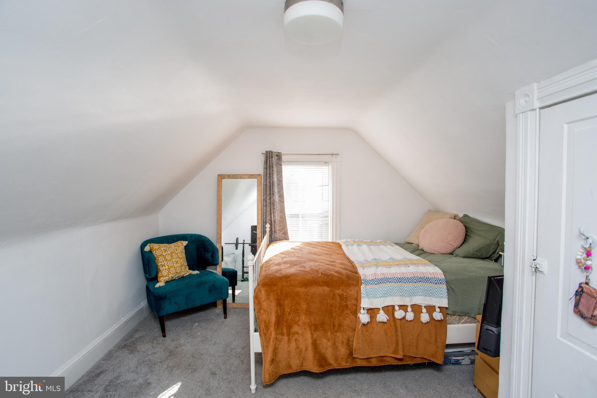 IVY MEADOWS - Residential