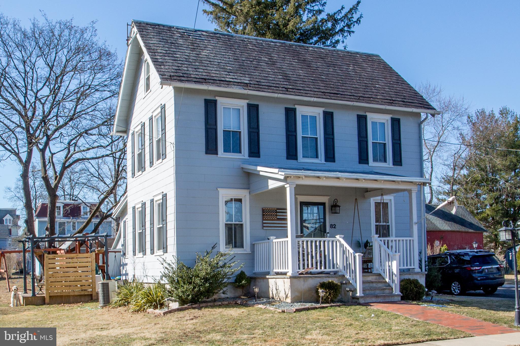 IVY MEADOWS - Residential