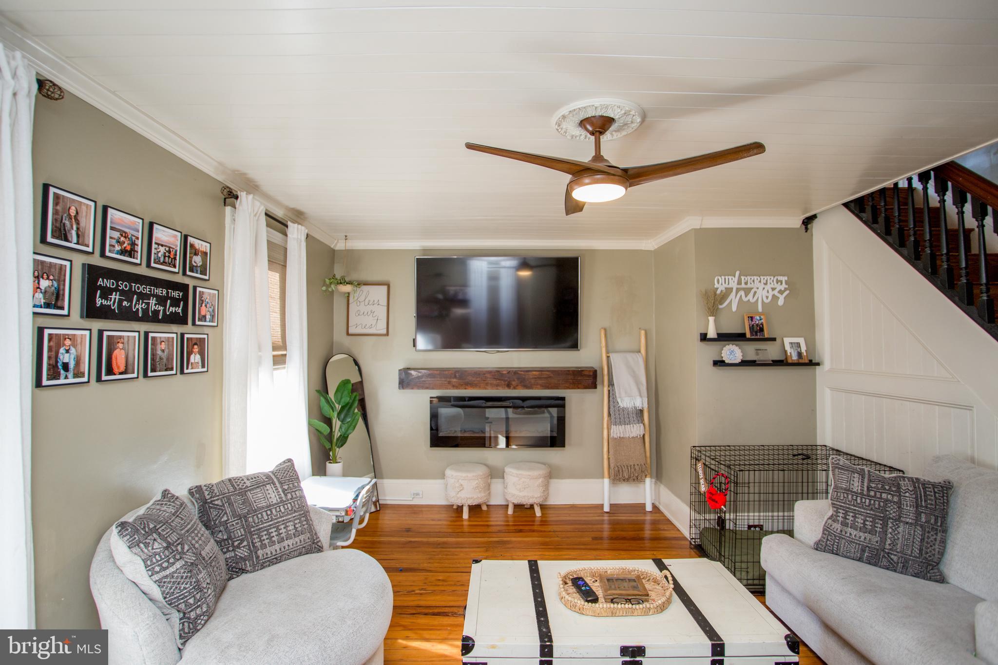 IVY MEADOWS - Residential
