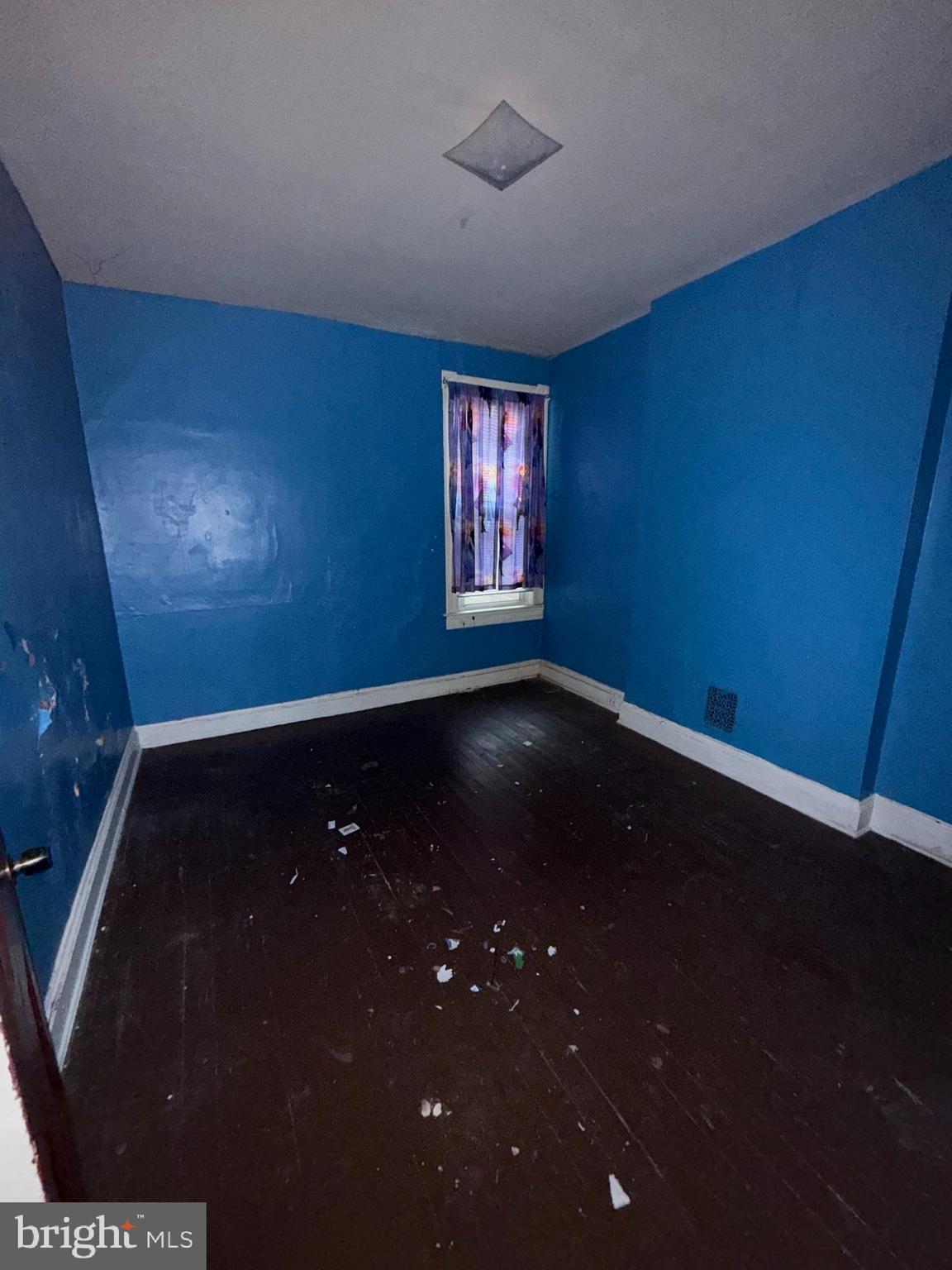 EAST BALTIMORE MIDWAY - Residential