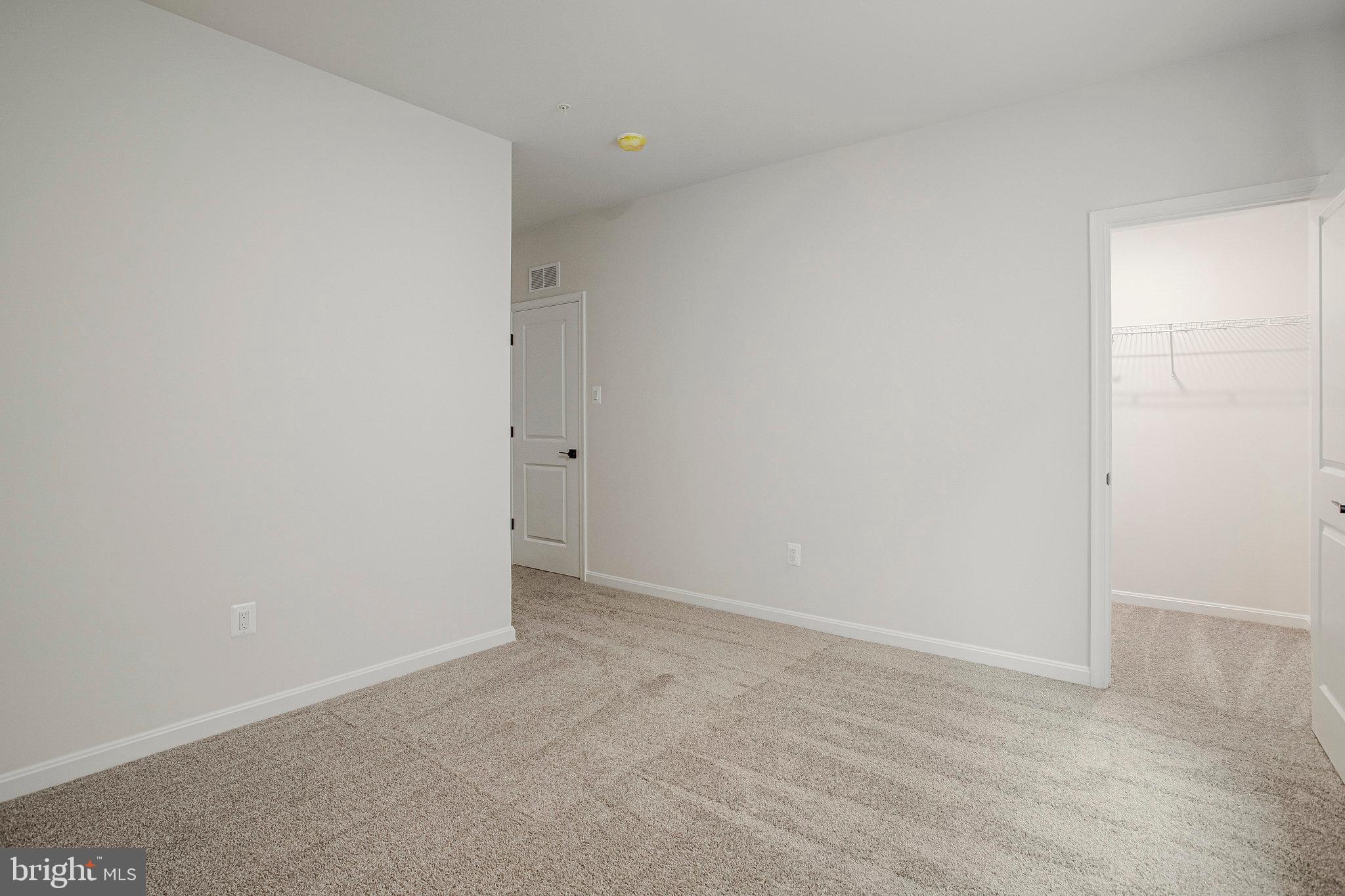 ROBERTS CROSSING - Residential
