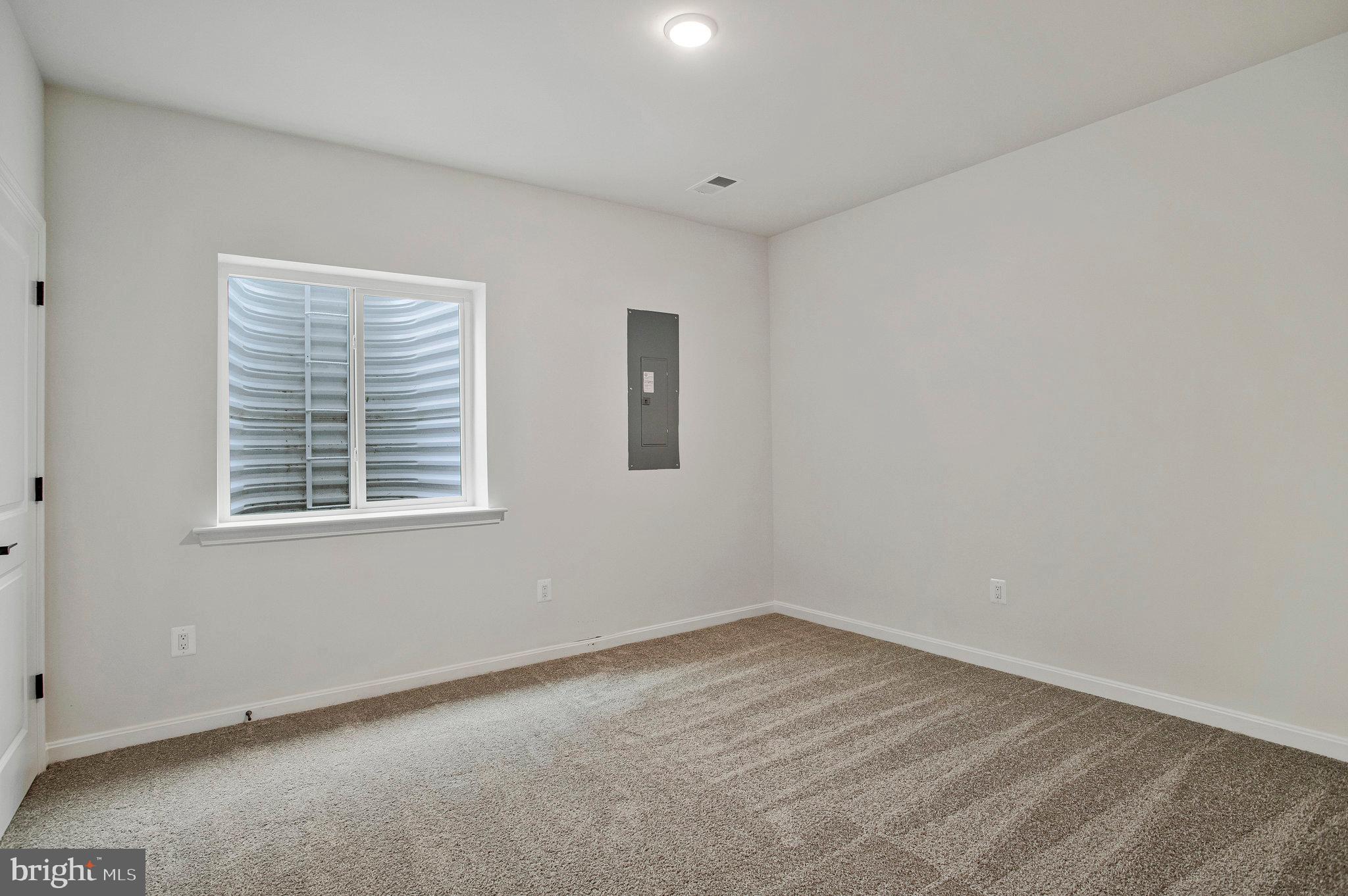 ROBERTS CROSSING - Residential