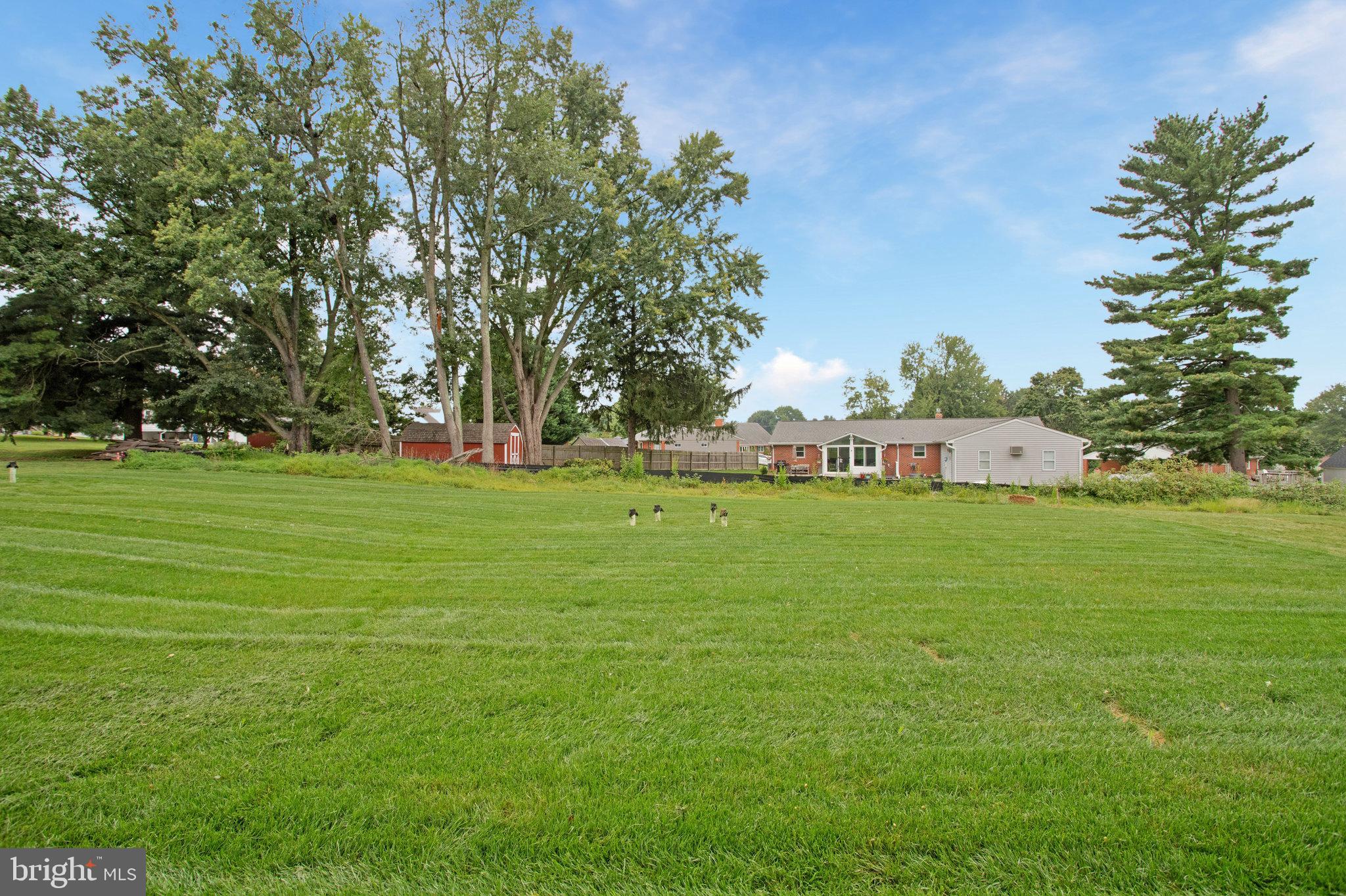 ROBERTS CROSSING - Residential