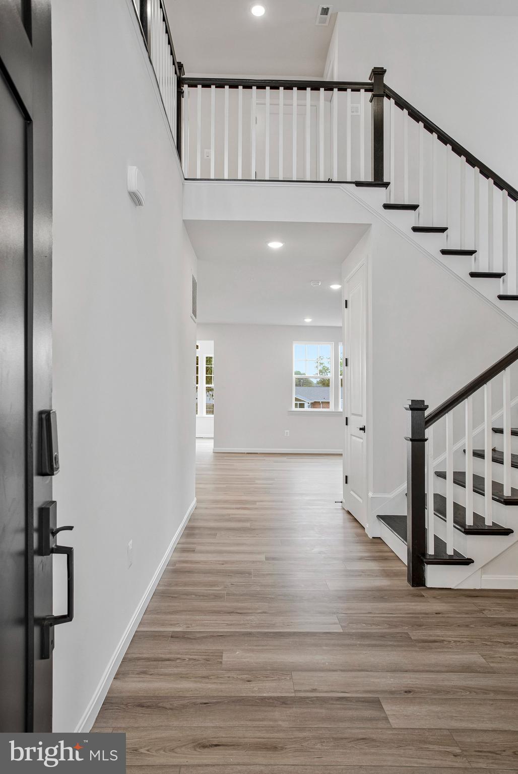 ROBERTS CROSSING - Residential