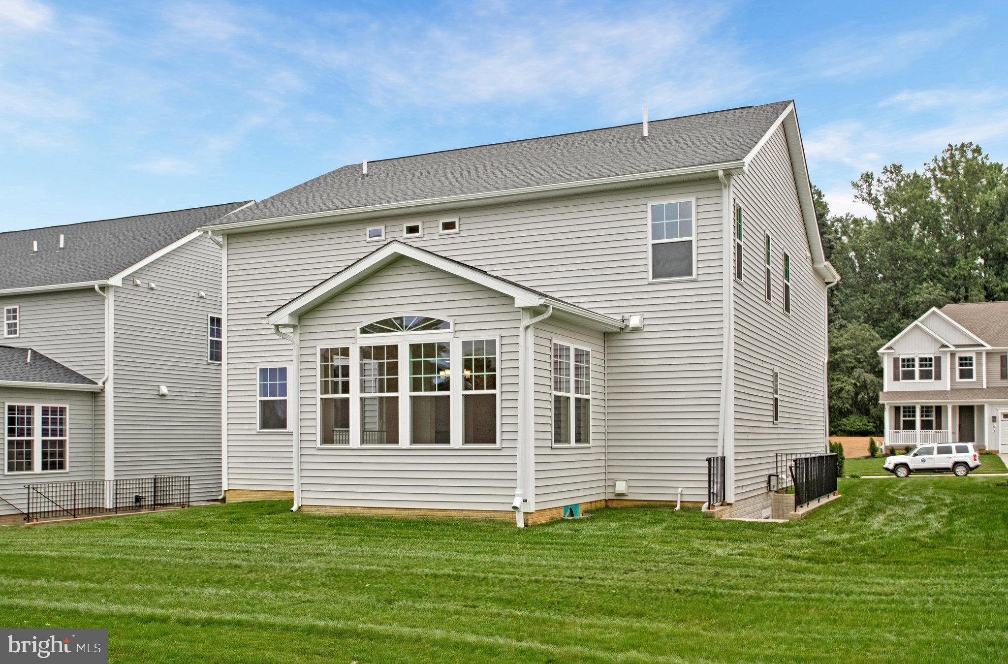 ROBERTS CROSSING - Residential