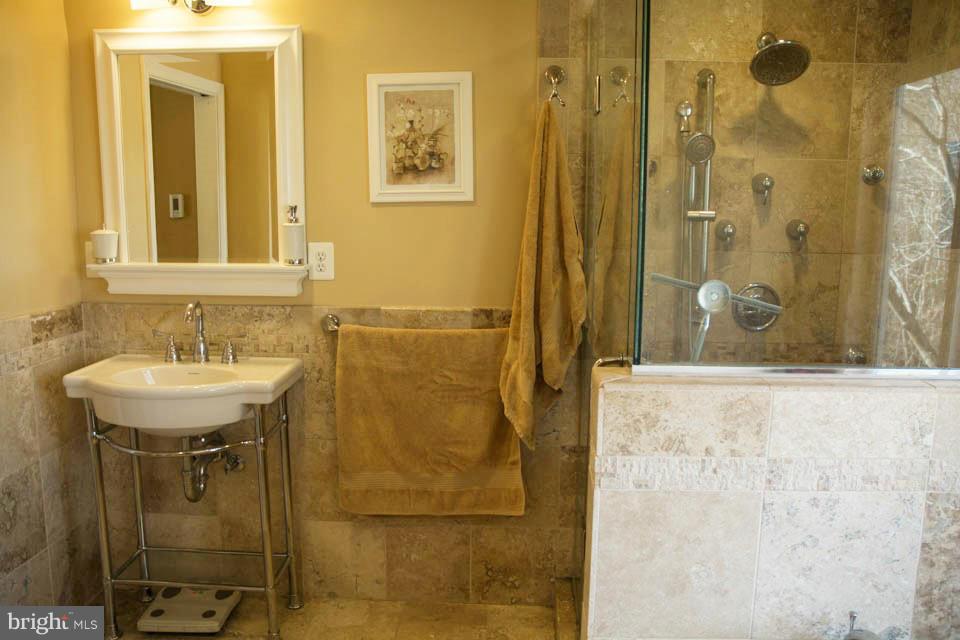 MONTPELIER WOODS- PLAT S - Residential