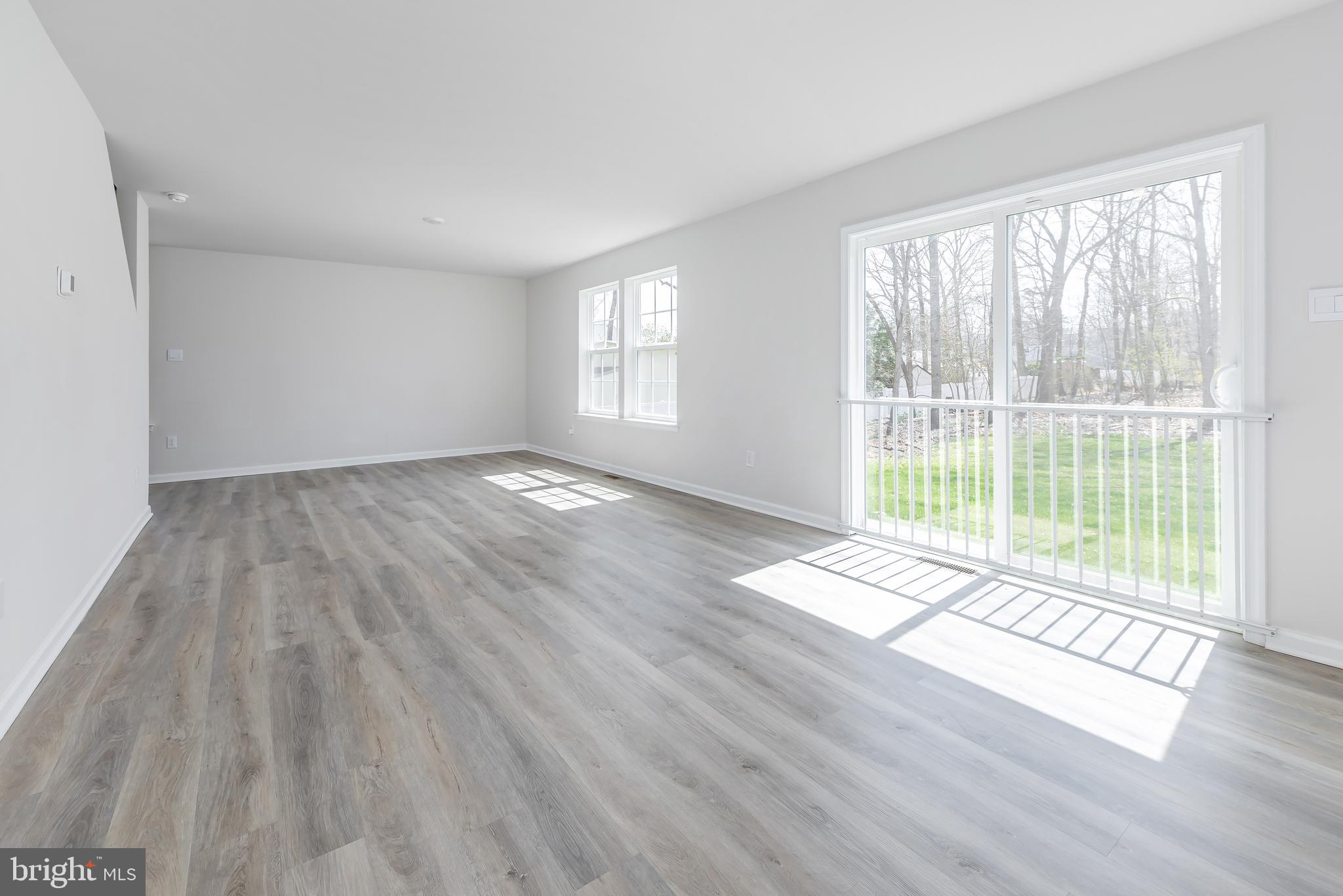 1626 WHITE CEDAR LANE