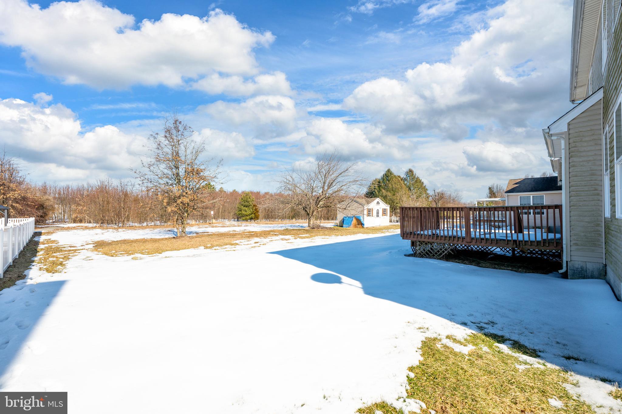JONATHANS LANDING - Residential