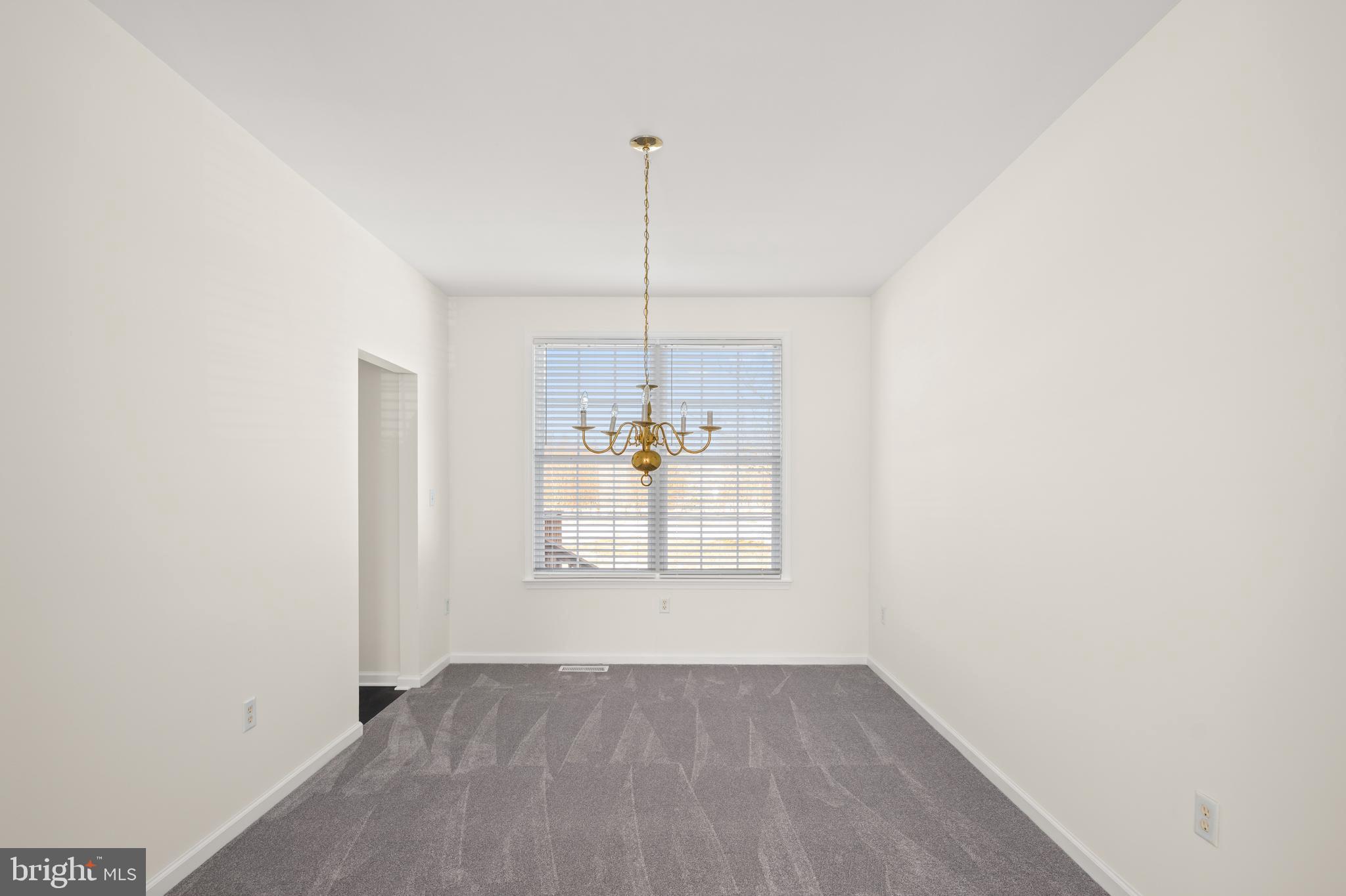 JONATHANS LANDING - Residential