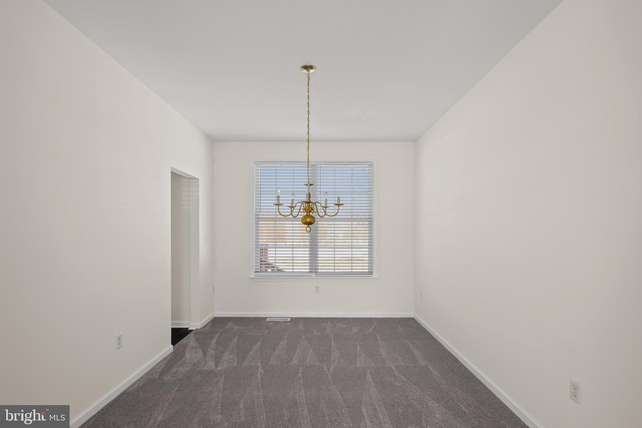 JONATHANS LANDING - Residential